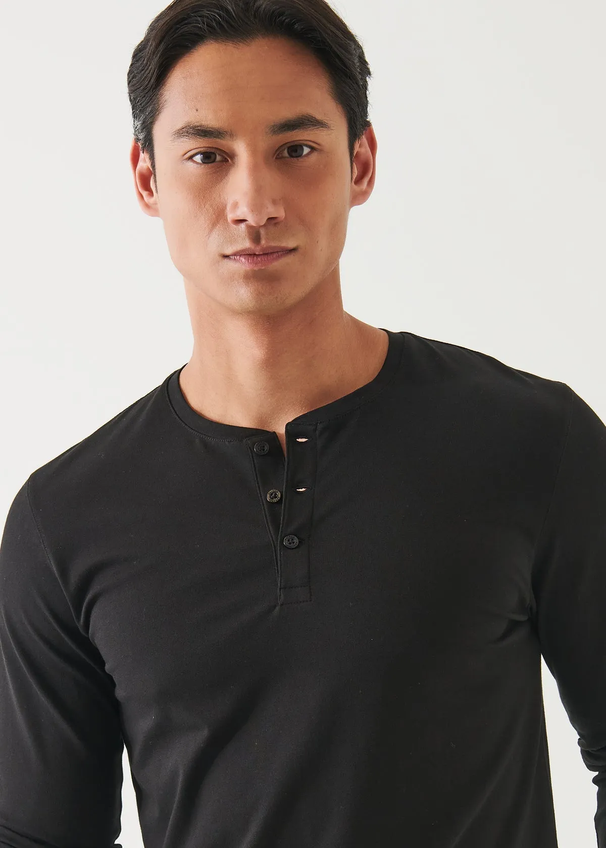 LS Henley - Black Cool Glow QuickRelease Closure