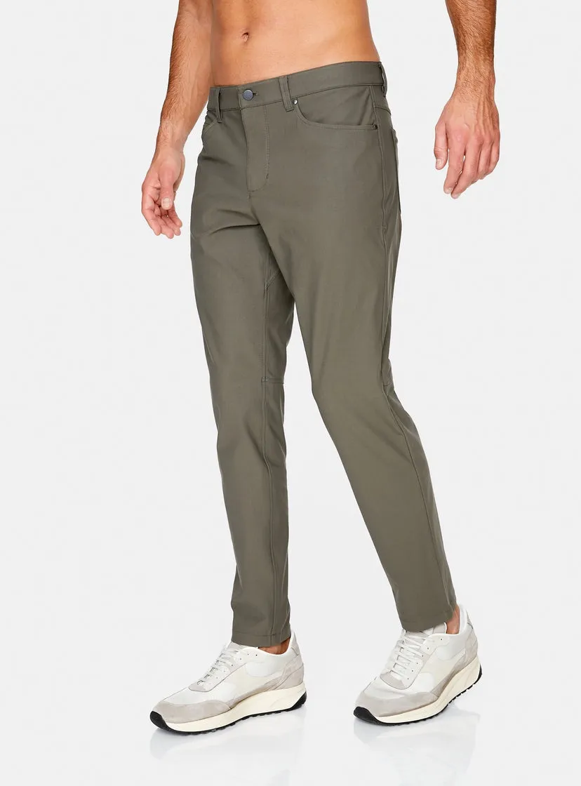 Trendy Wear Quick Pack 7 Diamonds Infinity 7-Pocket Pants in Olive