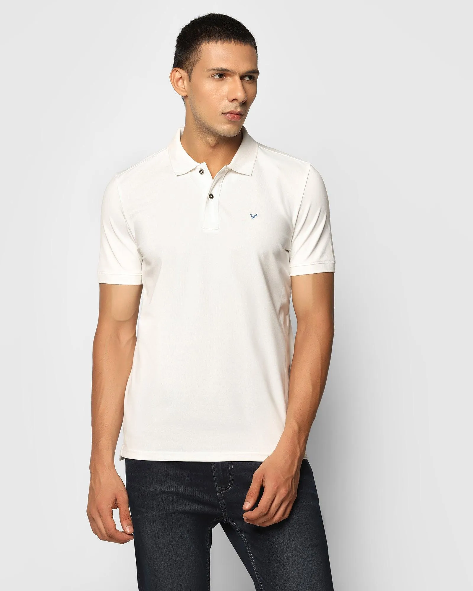 White Must Haves Solid Polo - Yukii Effortless Style Comfortable Look