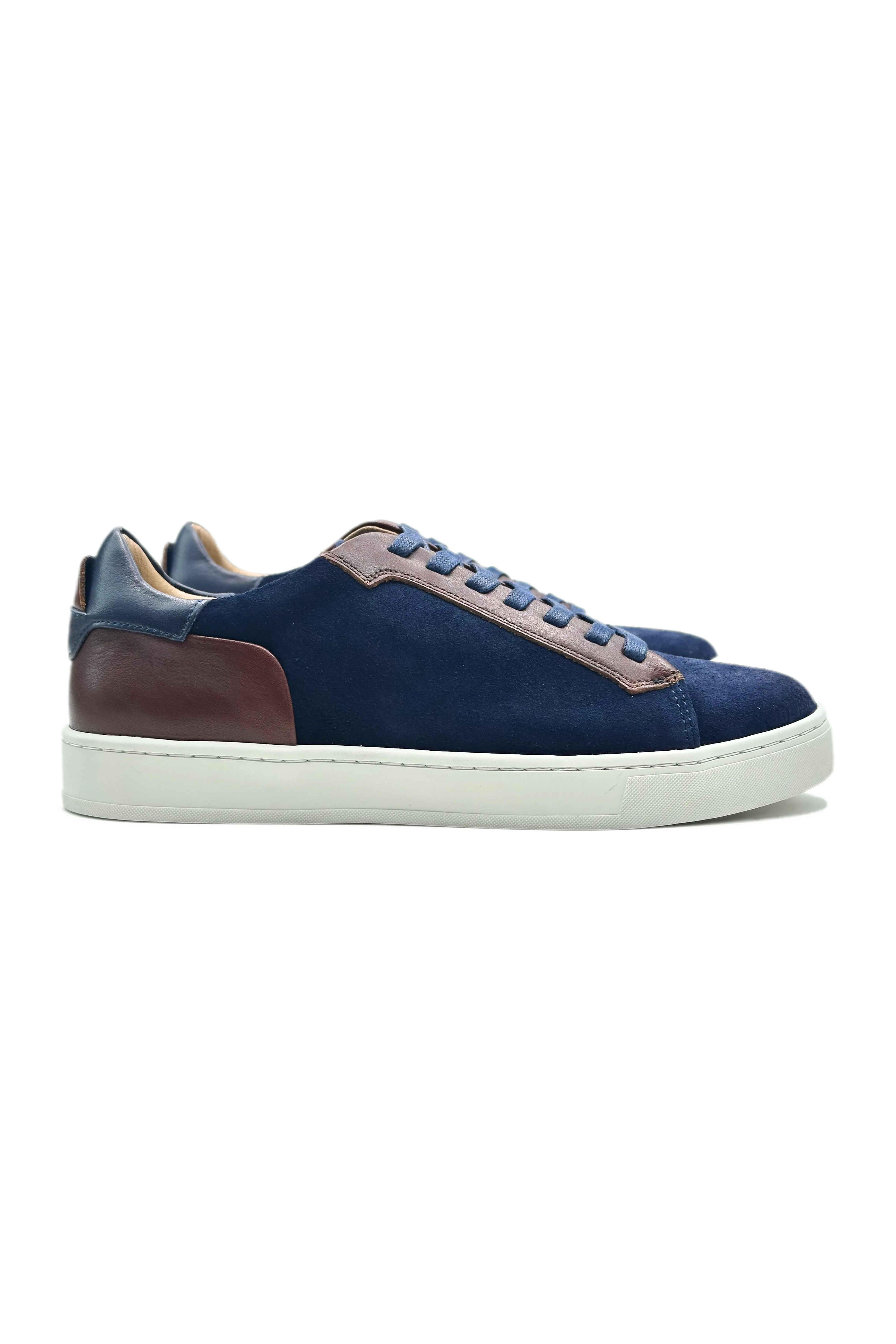 Low key style Step Fresh Delta Cupsole Sneakers