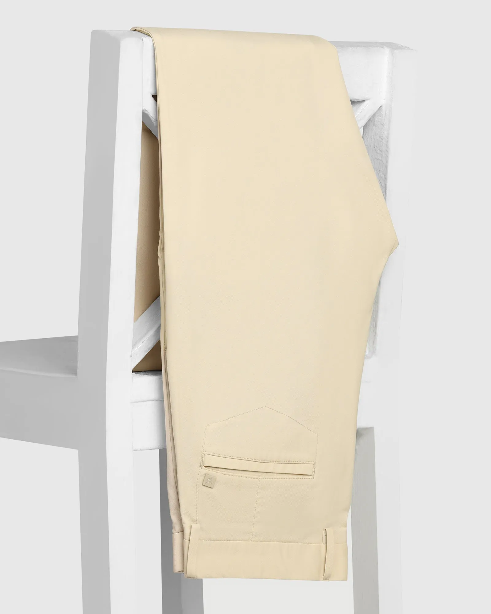 TechPro Slim Fit B-91 Casual Beige Solid Khakis - Sandy Breathable mesh design