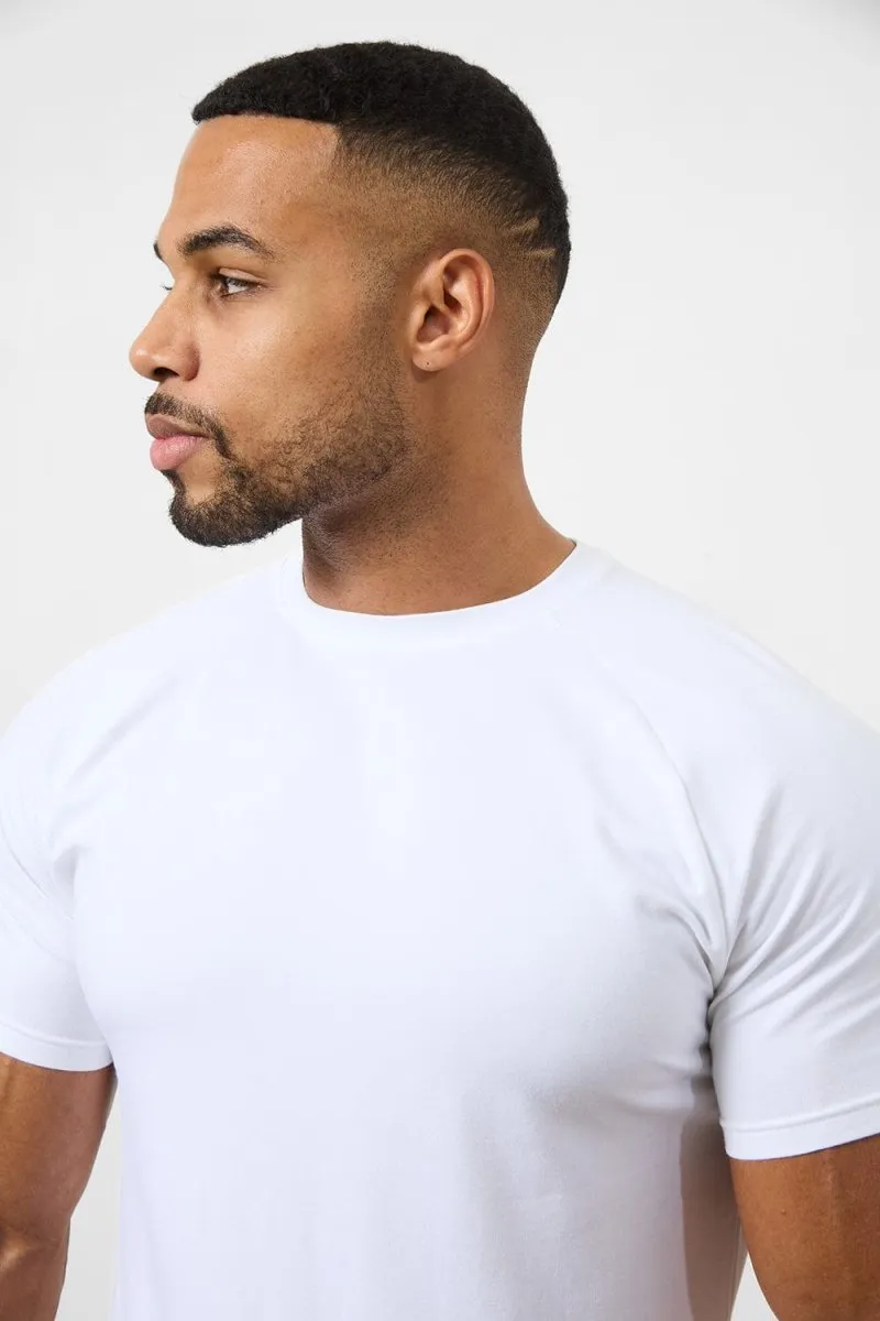 Chic Outfit 3 Pack Athletic Fit Crew Neck T-Shirt in White