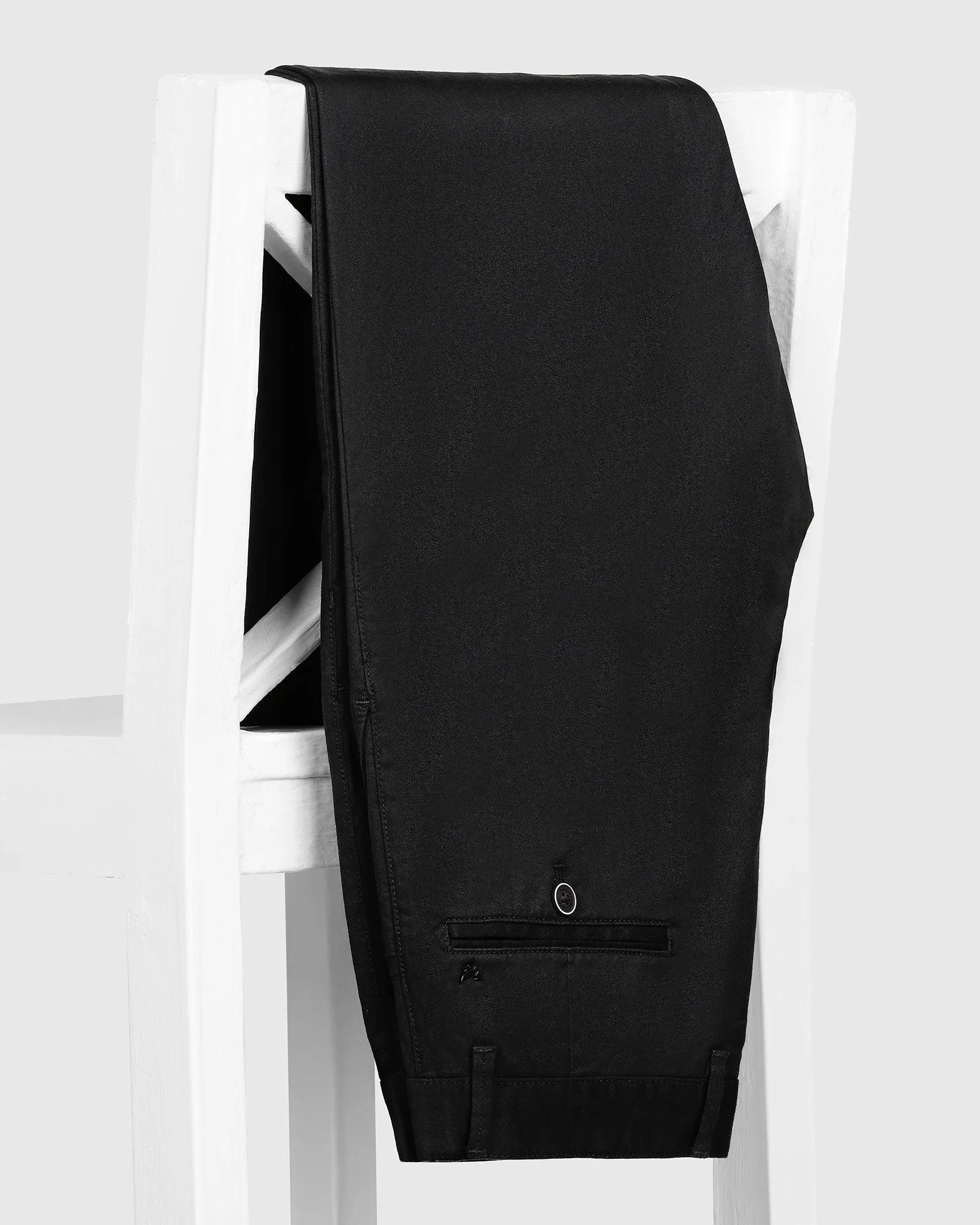 Slim Comfort B-95 Casual Black Solid Khakis - Marico Sporty Appeal Dynamic Flex Panels