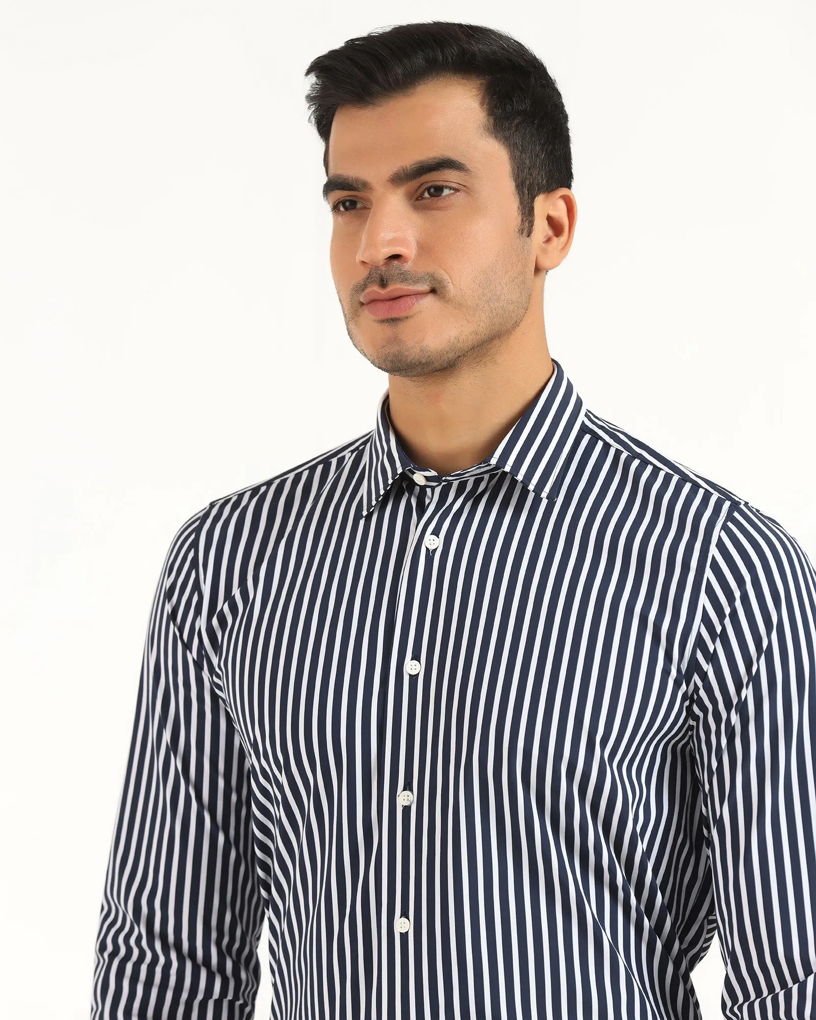 Traveler??s Choice TechPro Formal Navy Stripe Shirt - Frost