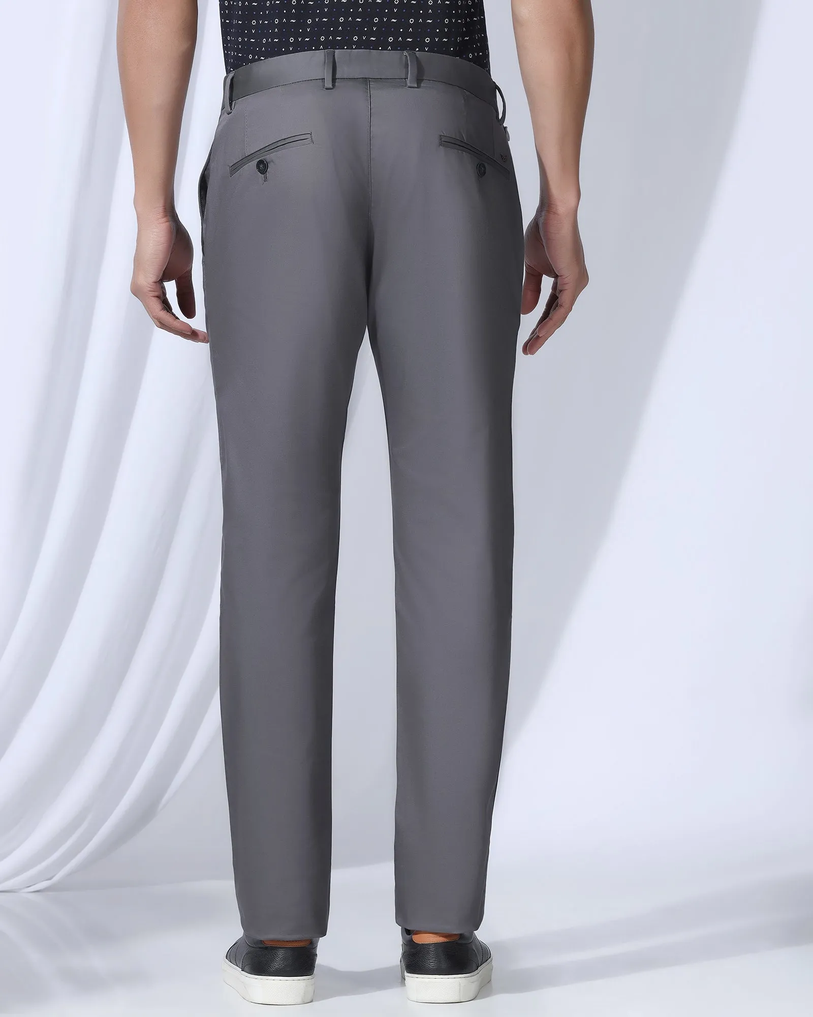 Comfortable Look Wear Casual Comfort Layers Temp Tech Slim Fit B-91 Casual Grey Solid Khakis - Peter