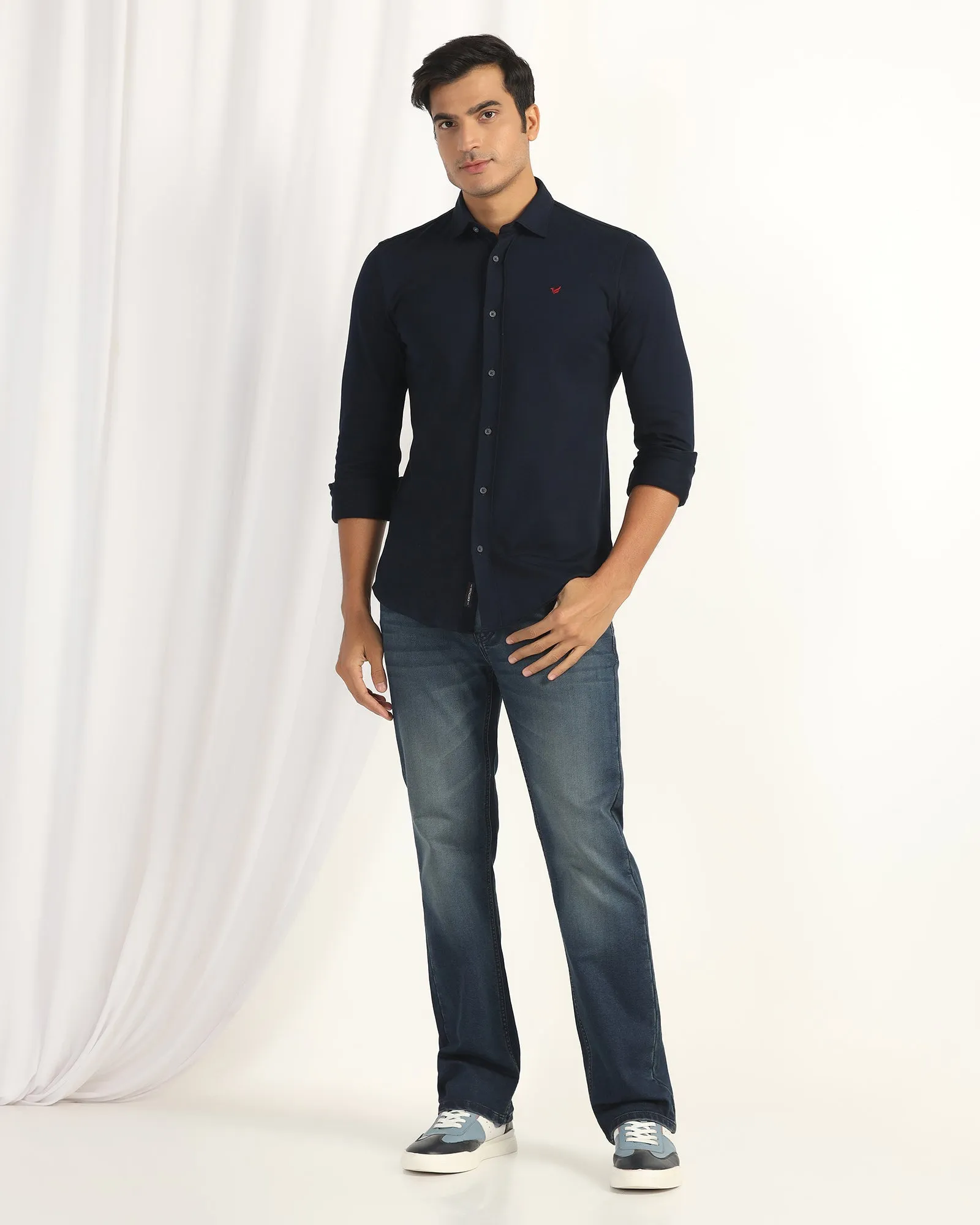Casual Navy Solid Shirt - Pelantos Slim Silhouette Must-Have Item