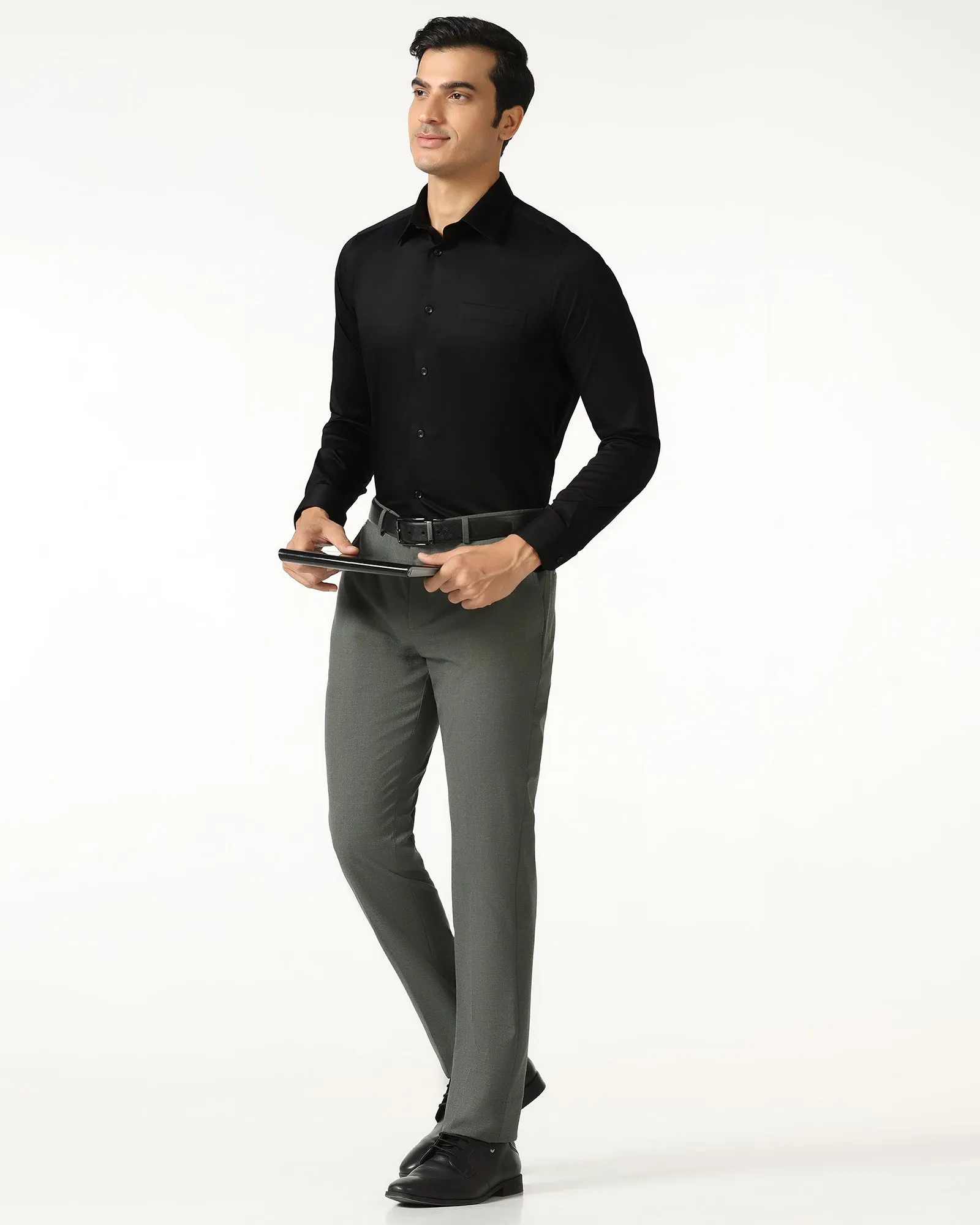 Jet Black Non Iron Solid Shirt - Sailor Classic Collar