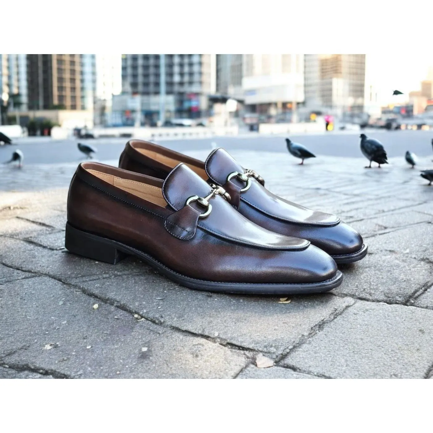 Perfect Form Minimal Office Carrucci Chestnut Burnished Calfskin Horsebit Loafer Dress Shoe - KS509-28