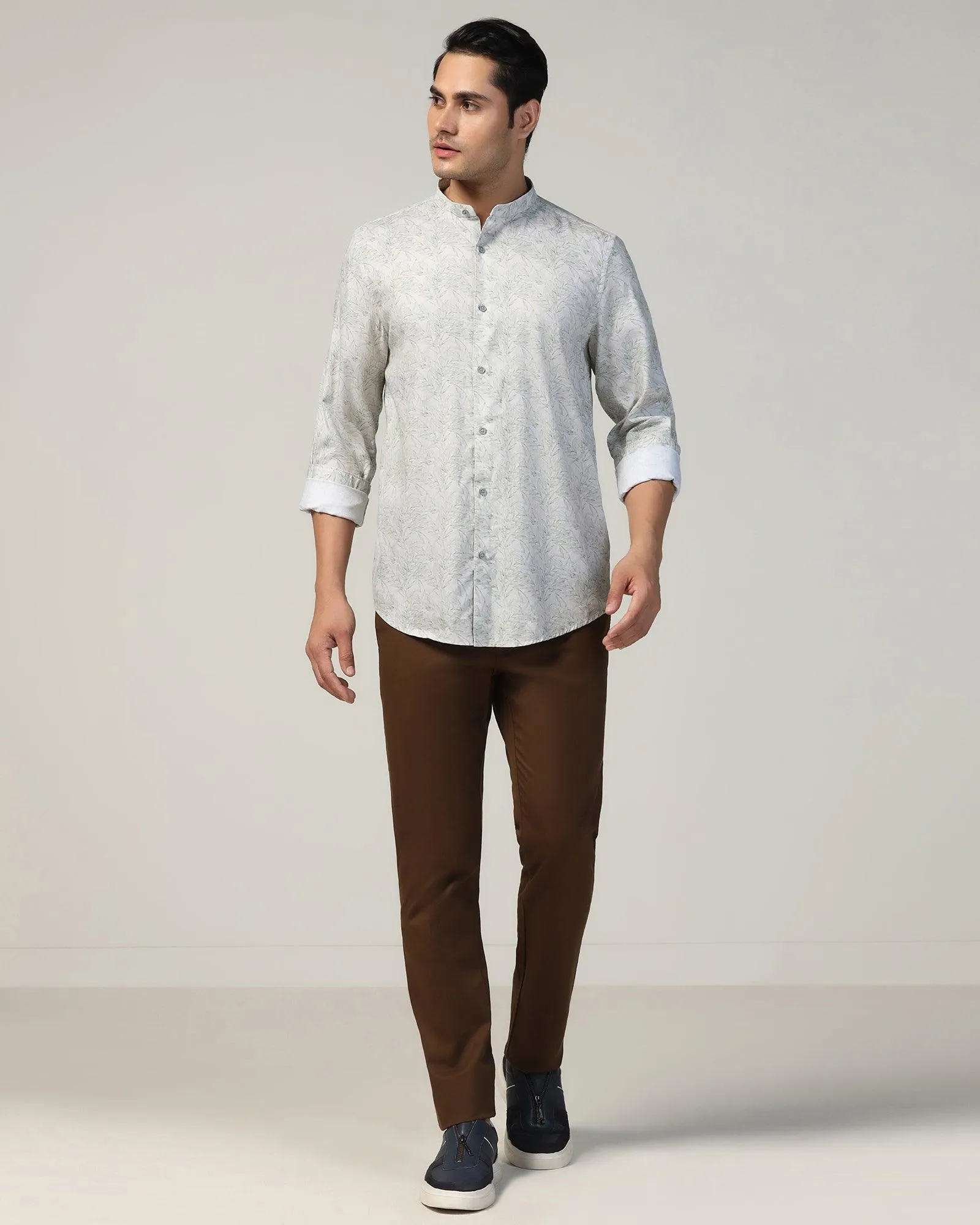 No Slip Shoulder Grips Casual Green Printed Shirt - Hazel