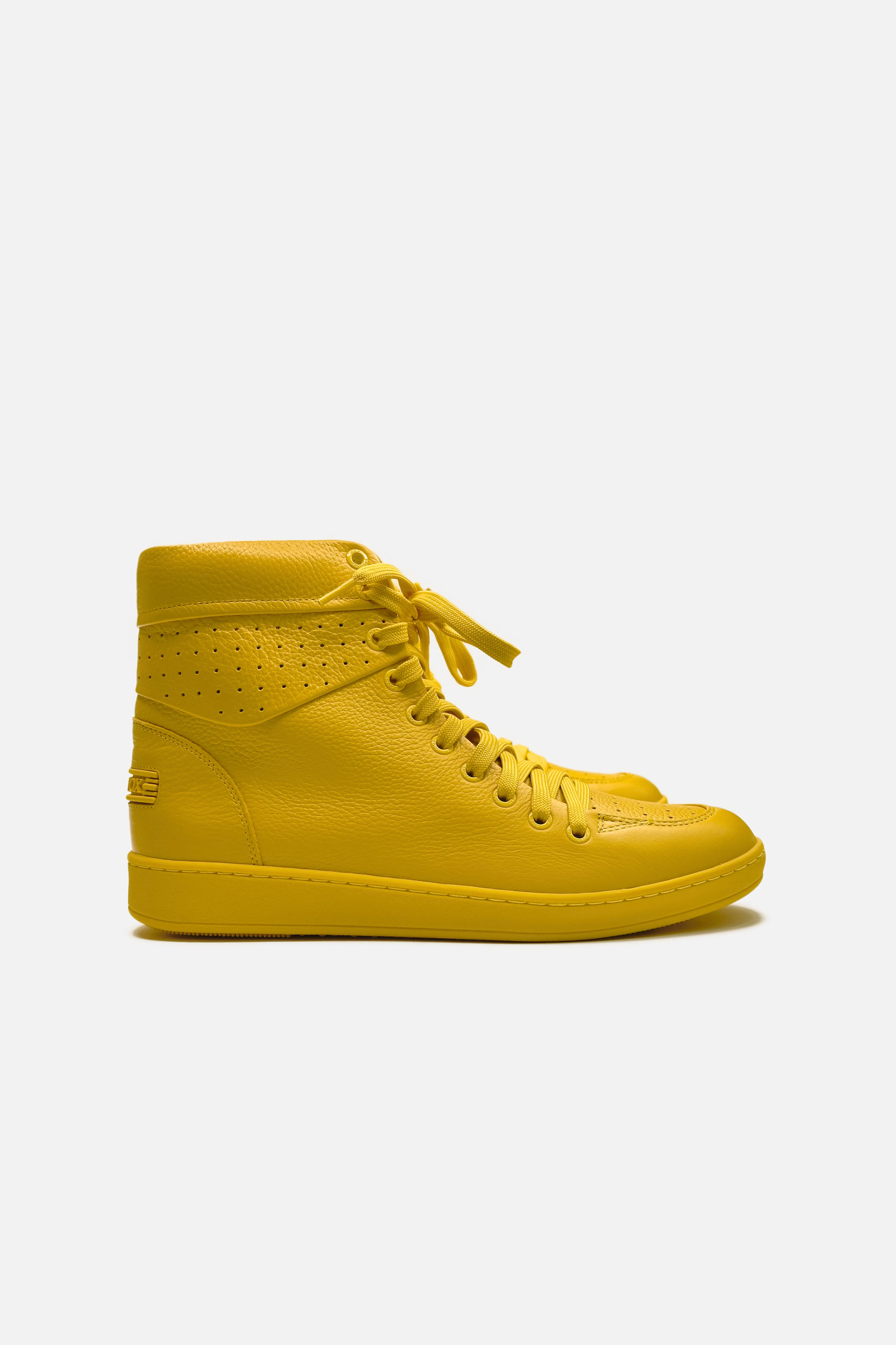 900 Series Classic Trainers Chic Accent