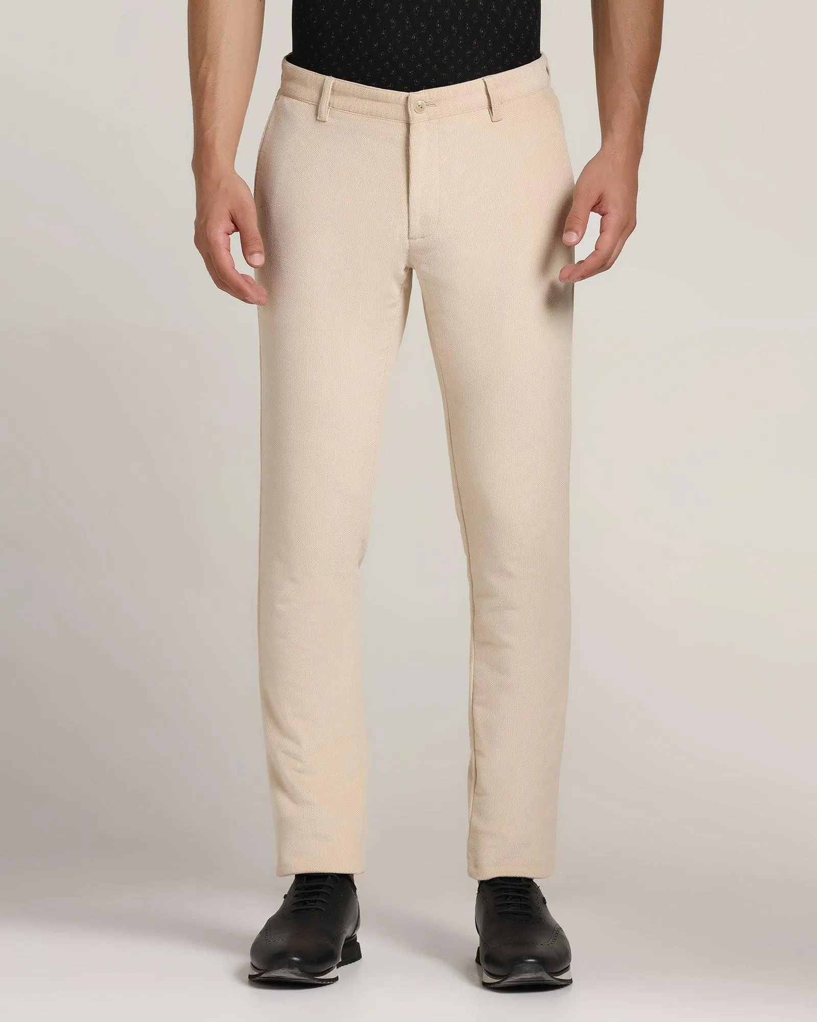 Tailored Fit Slim Comfort B-95 Casual Beige Textured Khakis - Moon