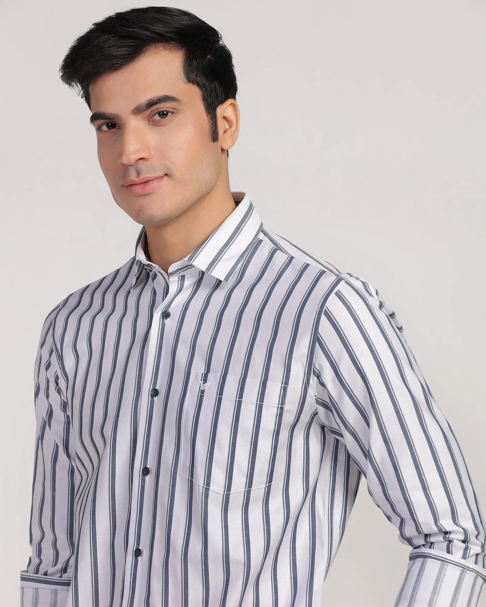 Outdoor Adventure Bold Statement Casual White Stripe Shirt - Vegas