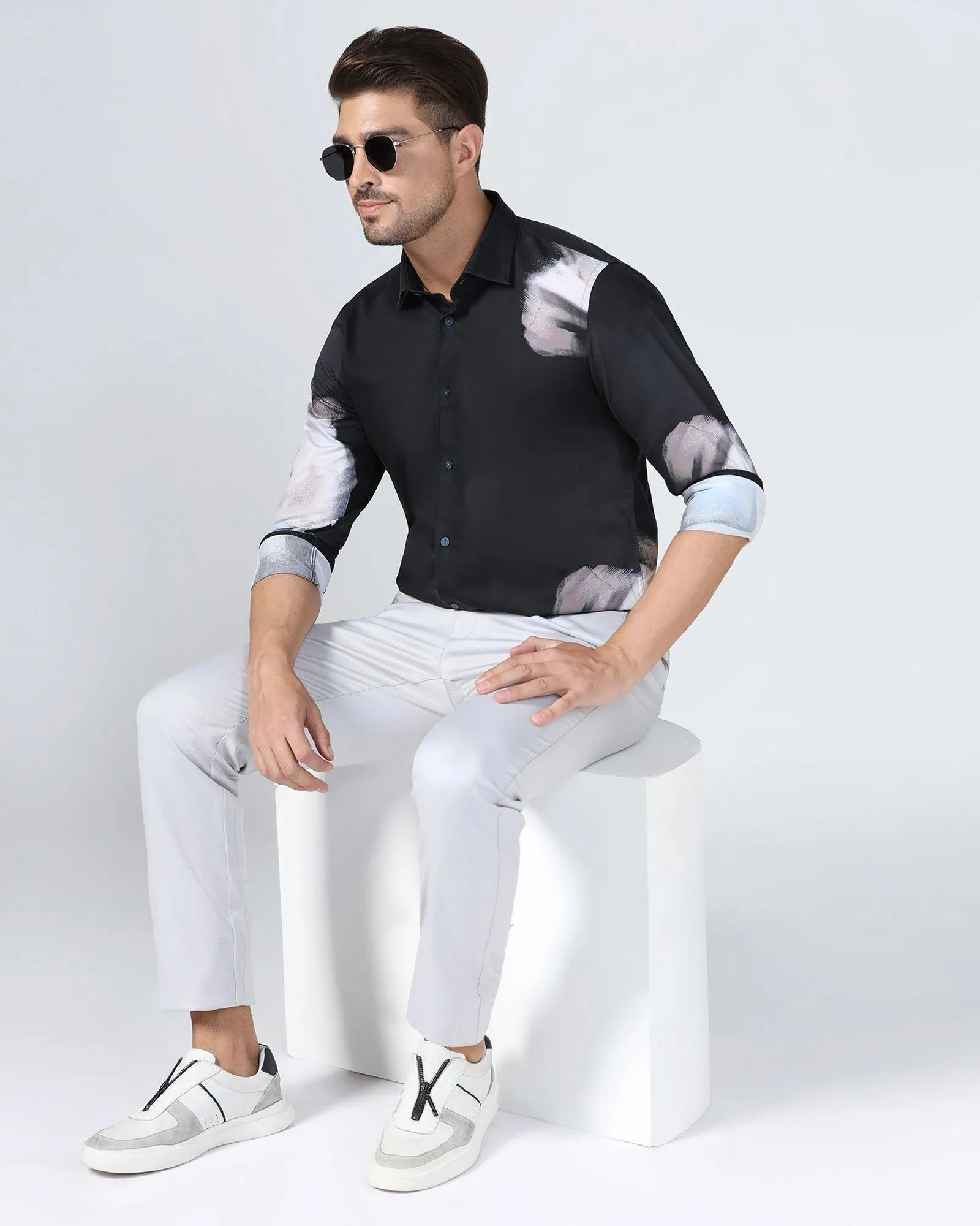 Casual Black Printed Shirt - Santo Urban Edge