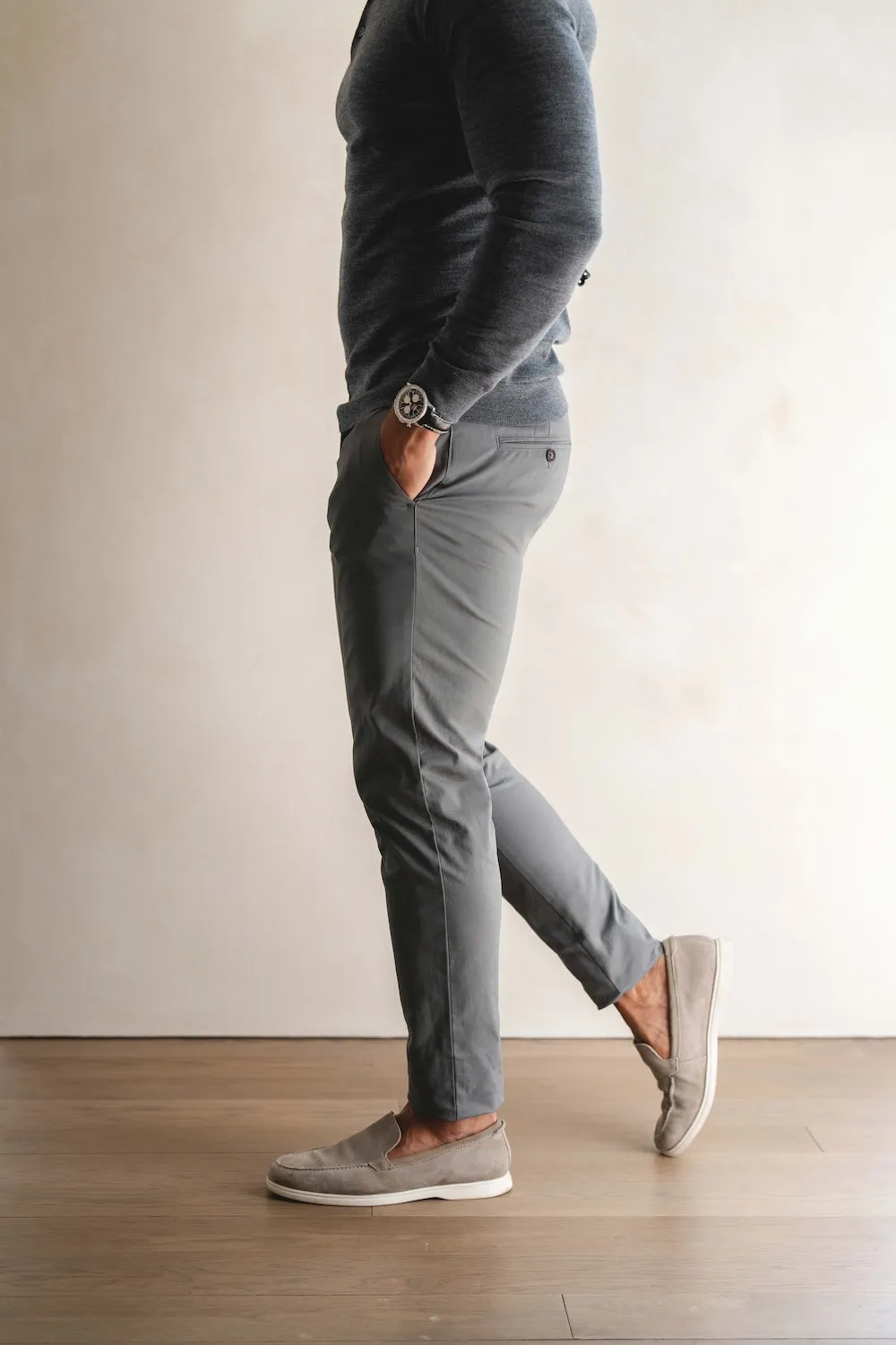 Layer Ready Athletic Fit Cotton Stretch Chino Pants in Dark Grey