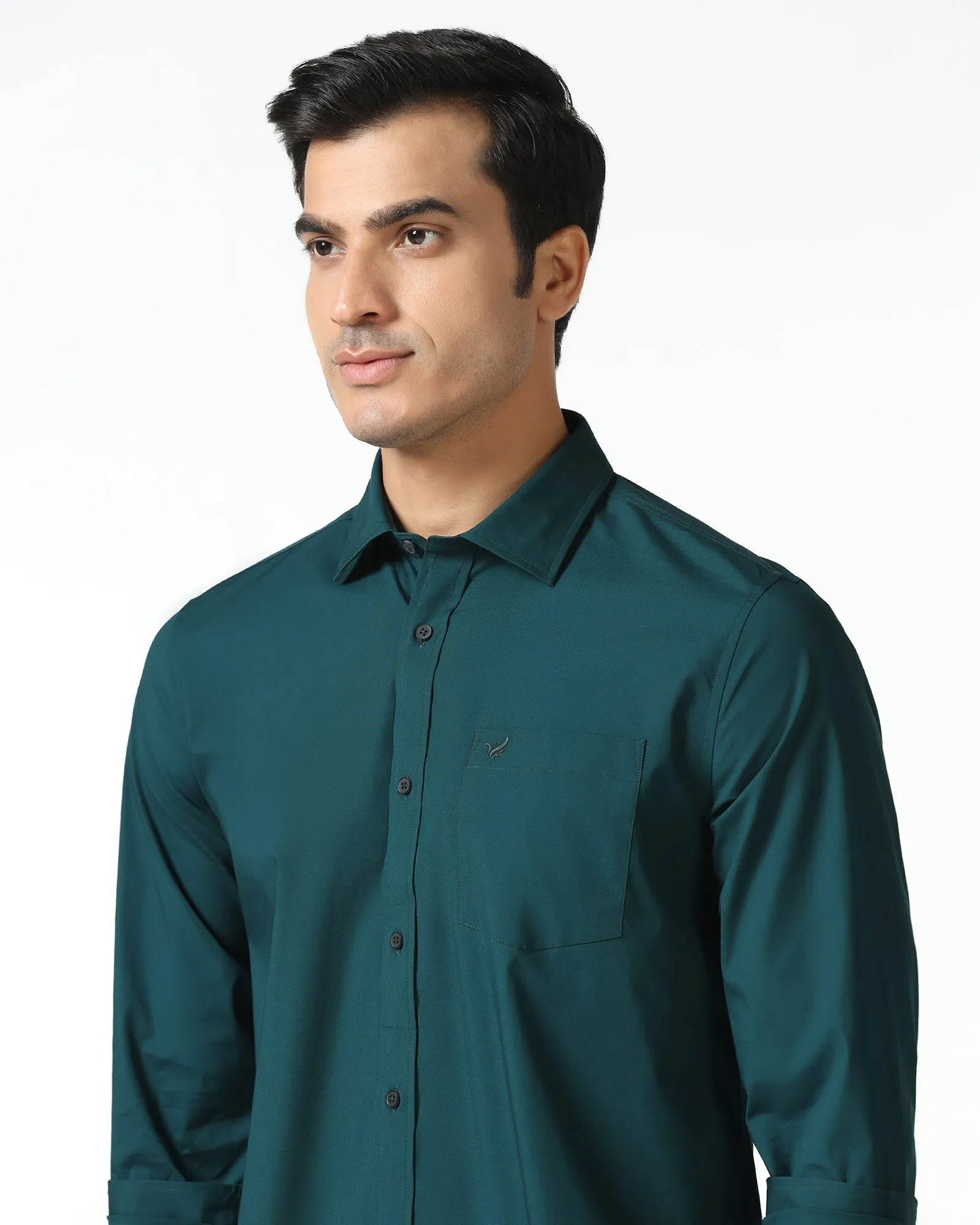 Minimalist Design Beetle Solid Shirt - Lujo