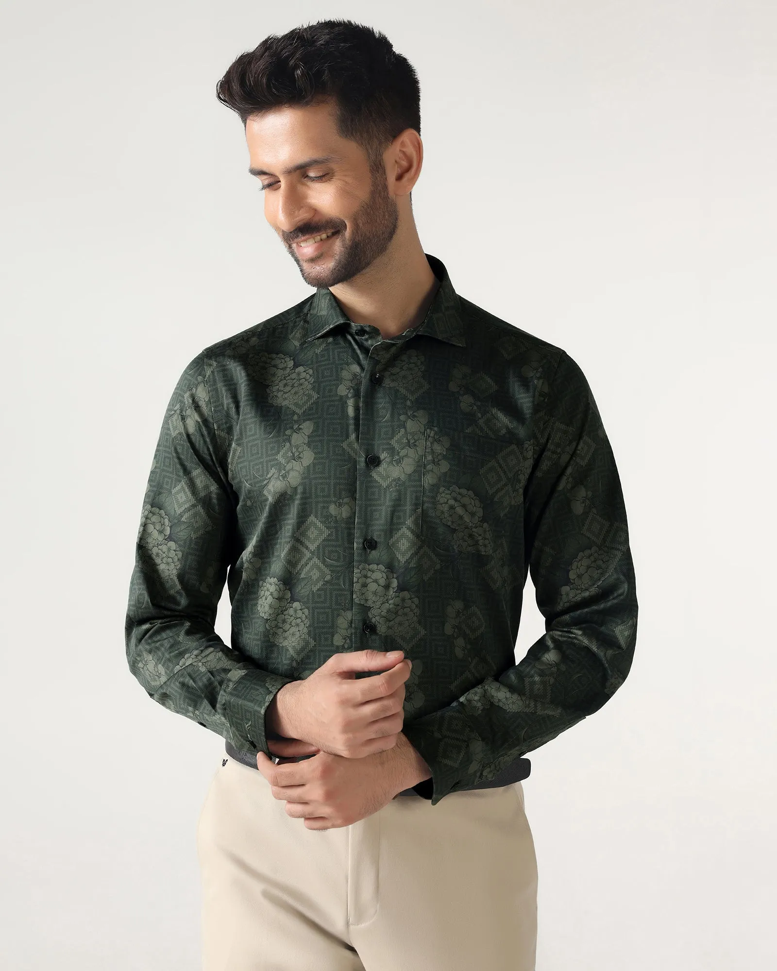 Designer Look Green Printed Shirt - Pristine