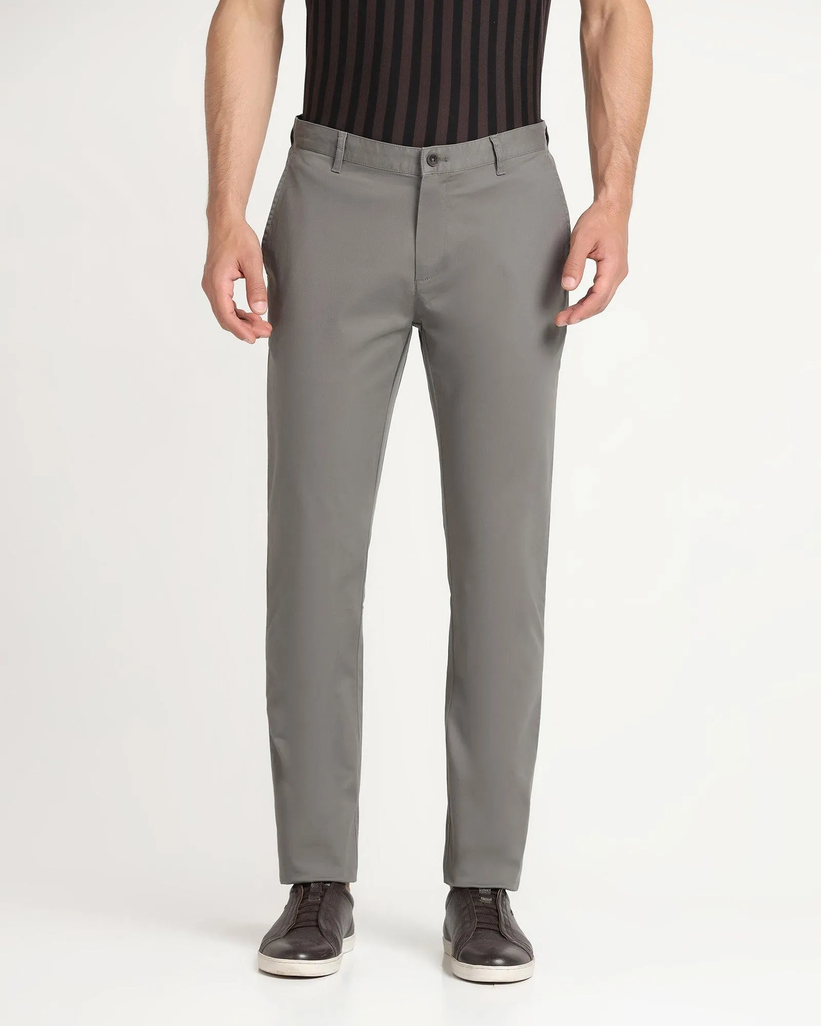 Stay Dry Minimal Look Slim Comfort B-95 Casual Dark Grey Solid Khakis - Lab