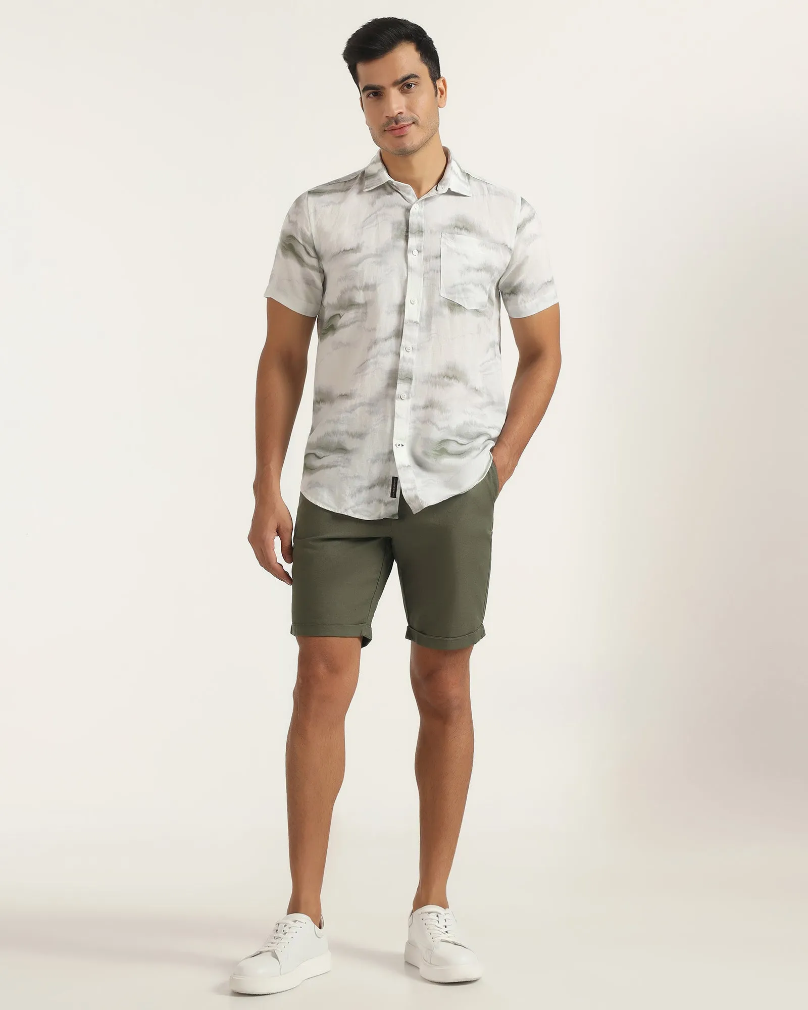 On Trend Tennis wear Linen Casual Olive Solid Shorts - Kat