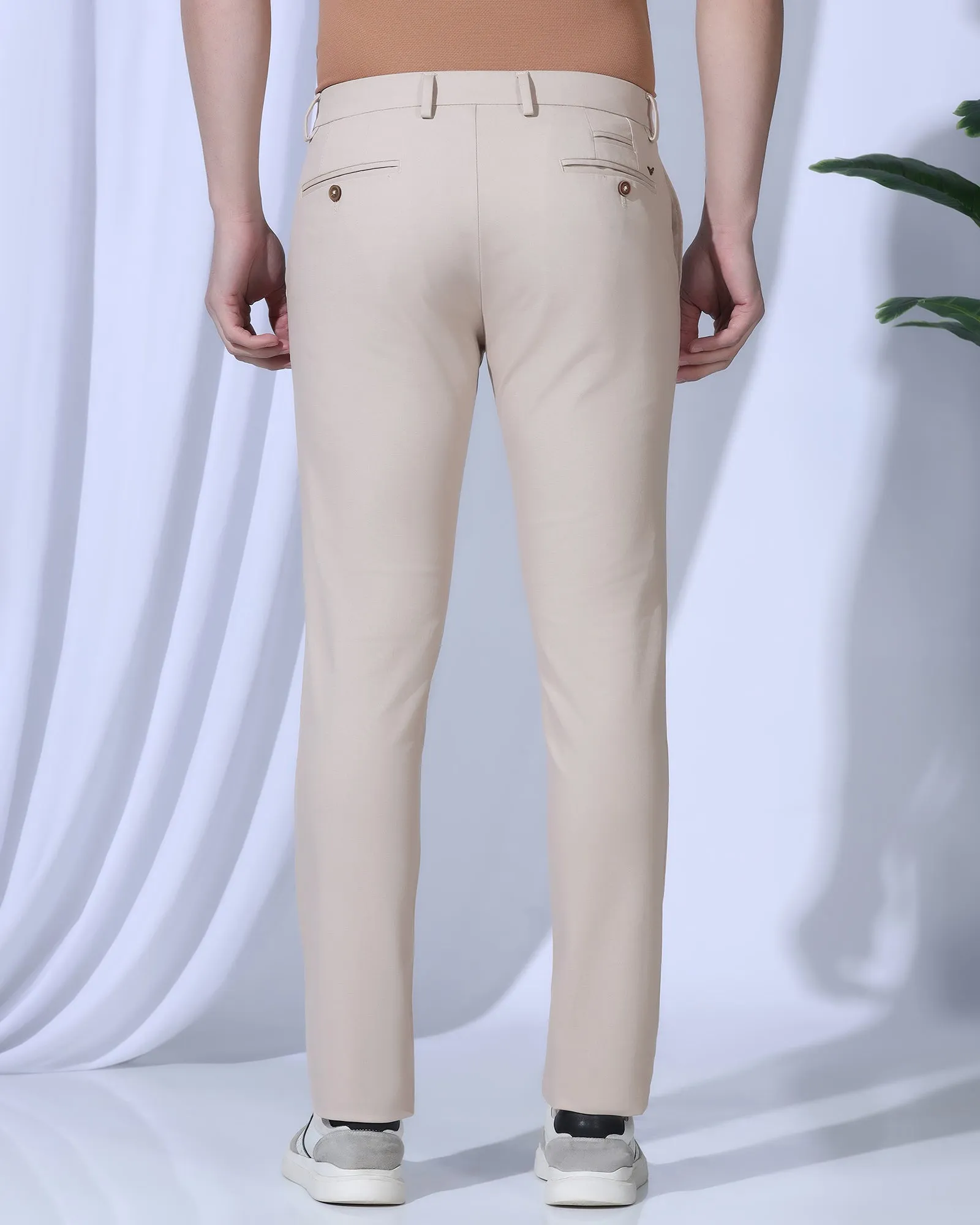 LightweightDesign Durable Hemming Slim Fit B-91 Casual Beige Textured Khakis - Kary