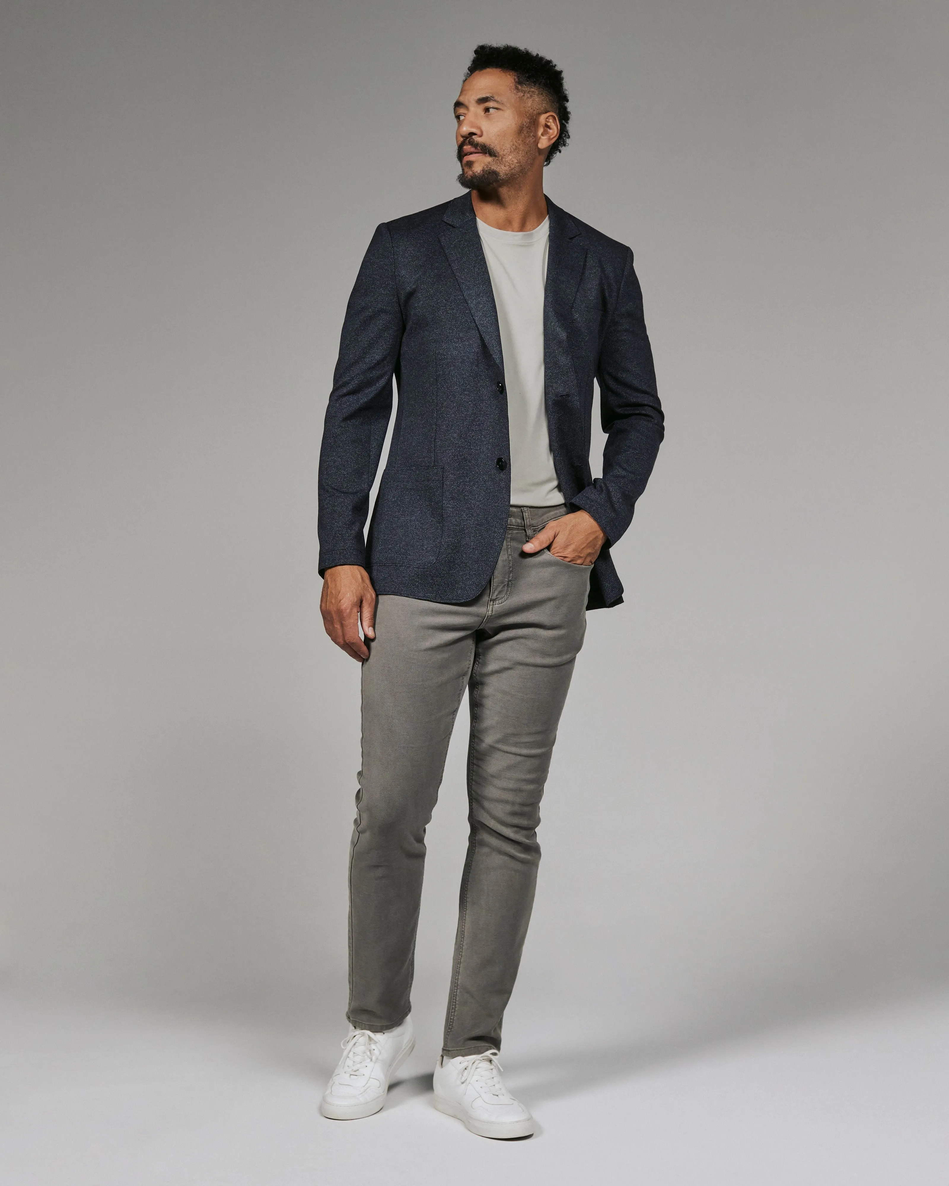 Non Restrictive Cut 7 Diamonds Penn Blazer