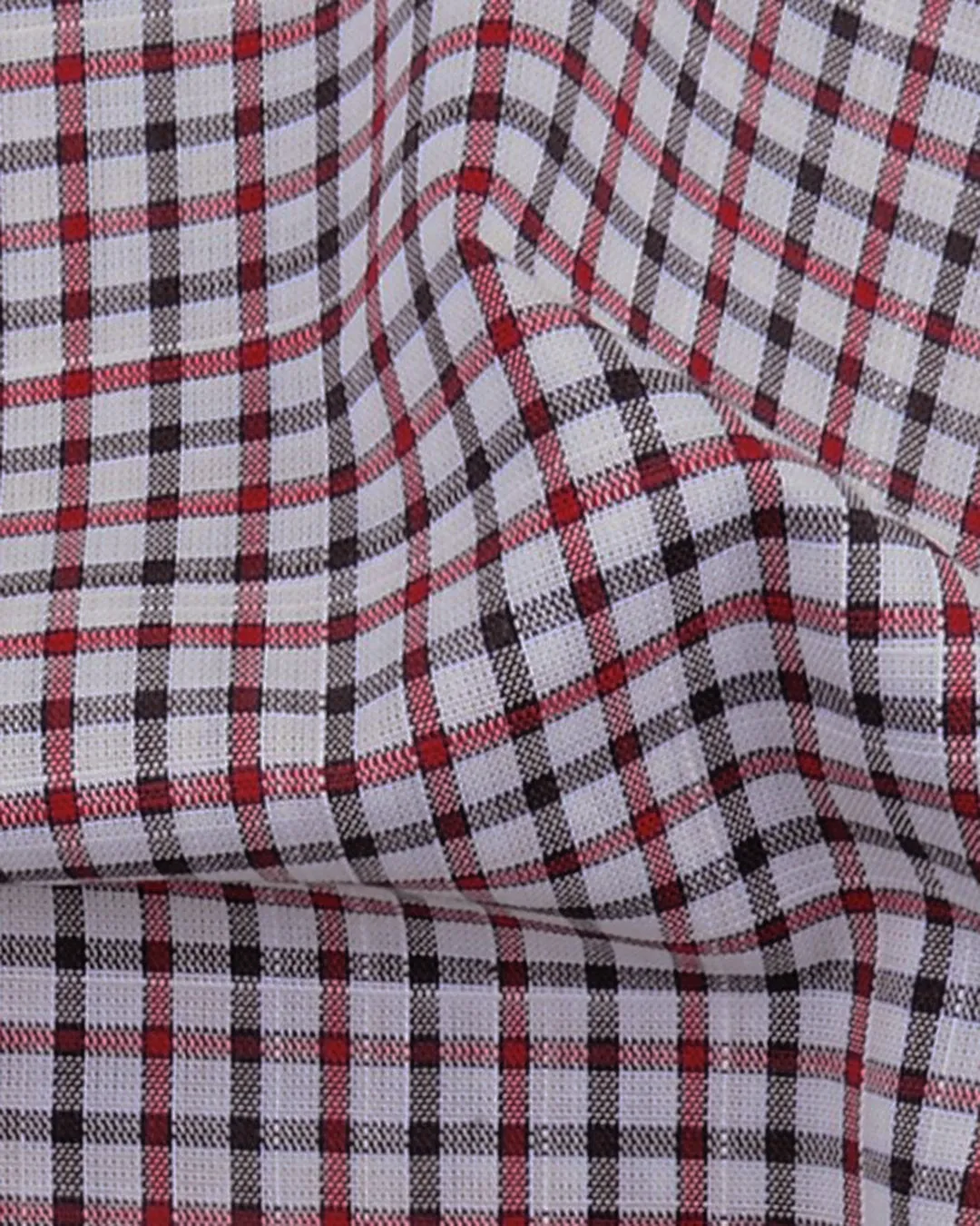 Classic Appeal Errand Ready EZS Classic Red Black Mini Gingham Checks On White Shirt