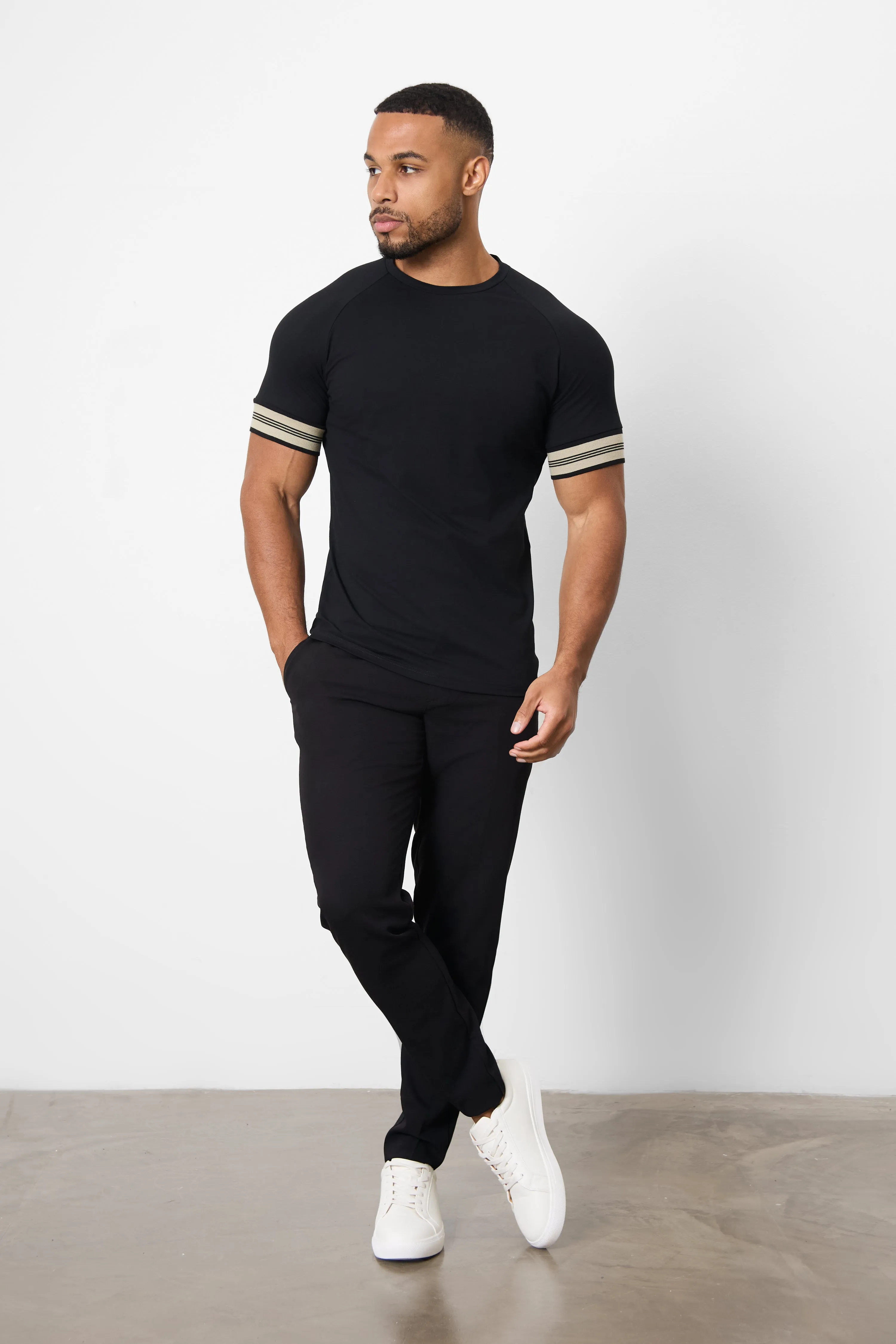 Tipped Fashion Fit T-Shirt in Black/Stone Short Sleeve Cycling endurance