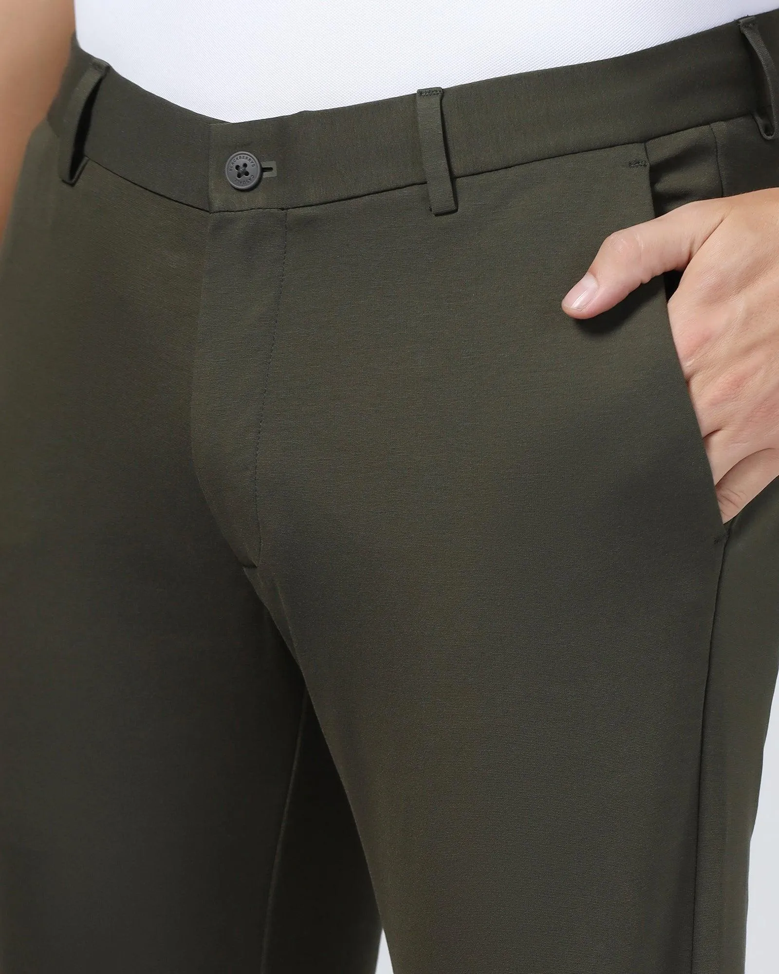 MoistureControlLiner TechPro Slim Fit B-91 Casual Olive Solid Khakis - Ziea