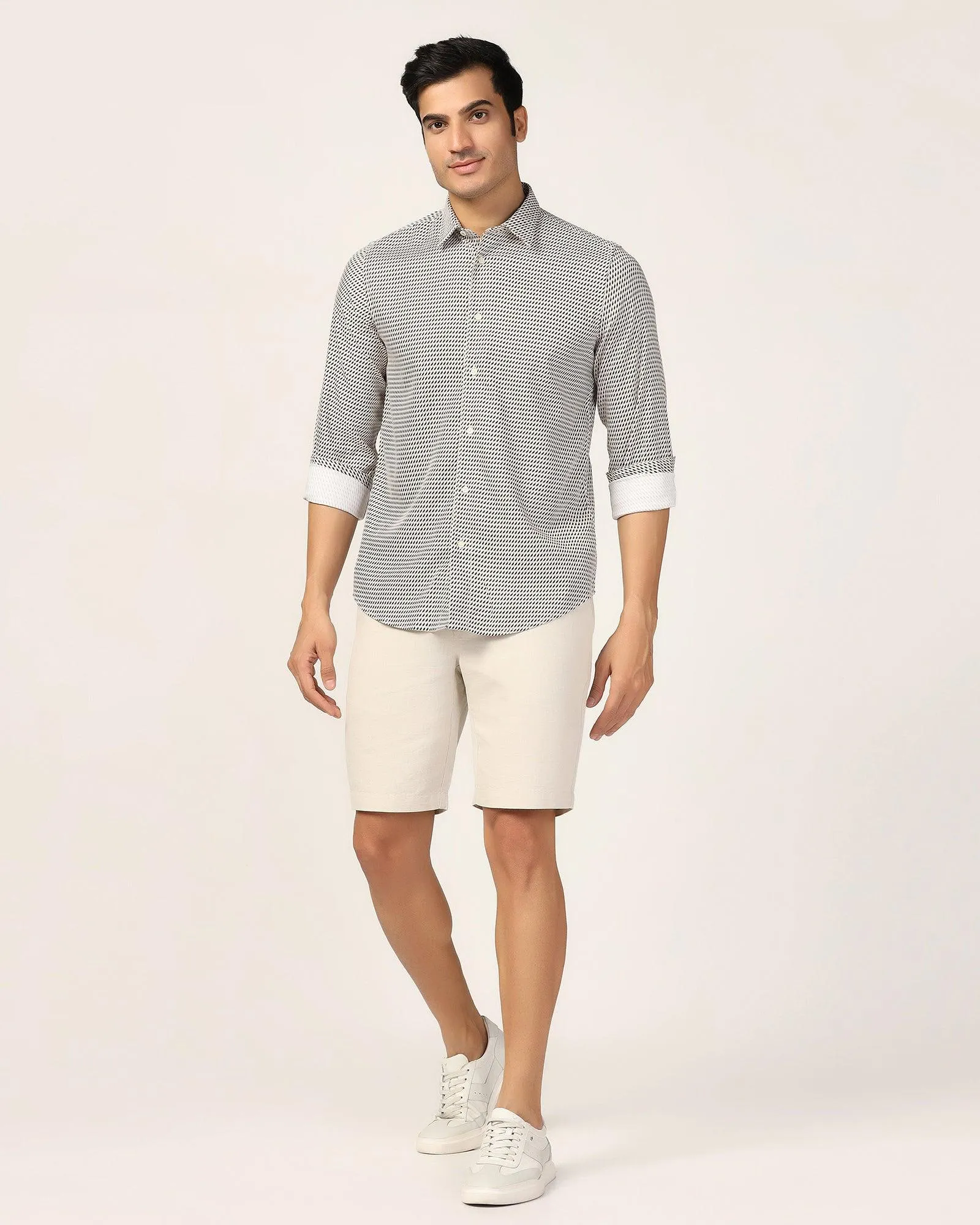 Moisture Wicking Material Casual Beige Printed Shirt - Silver