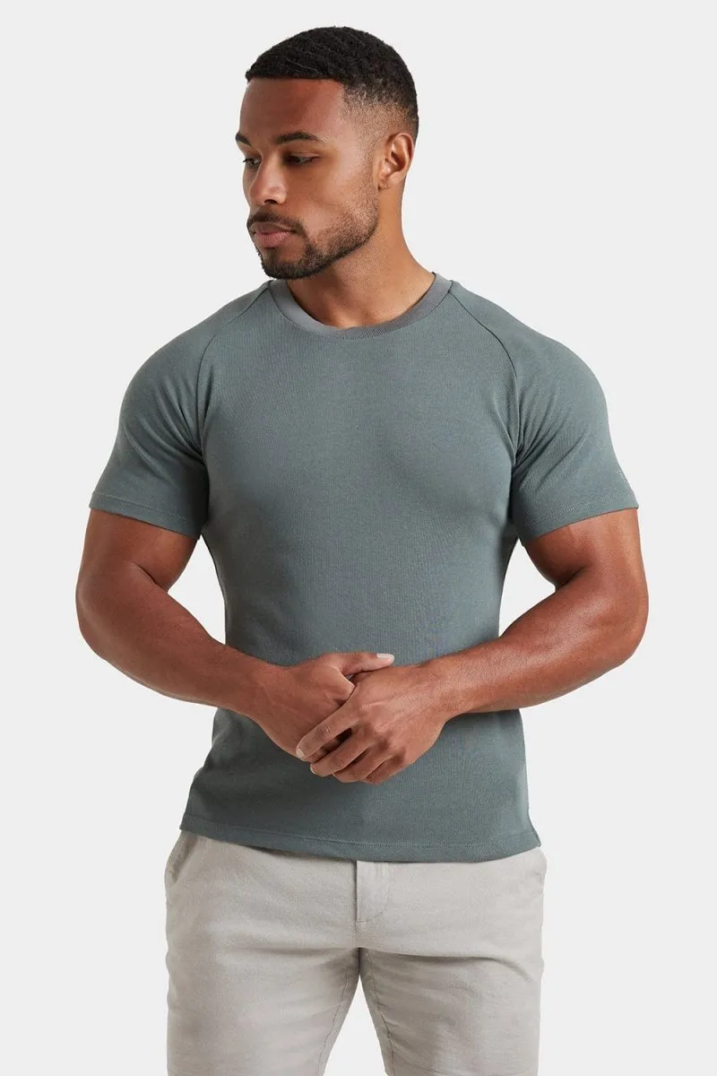 Trendy Piece Knit Look T-Shirt in Khaki Grey