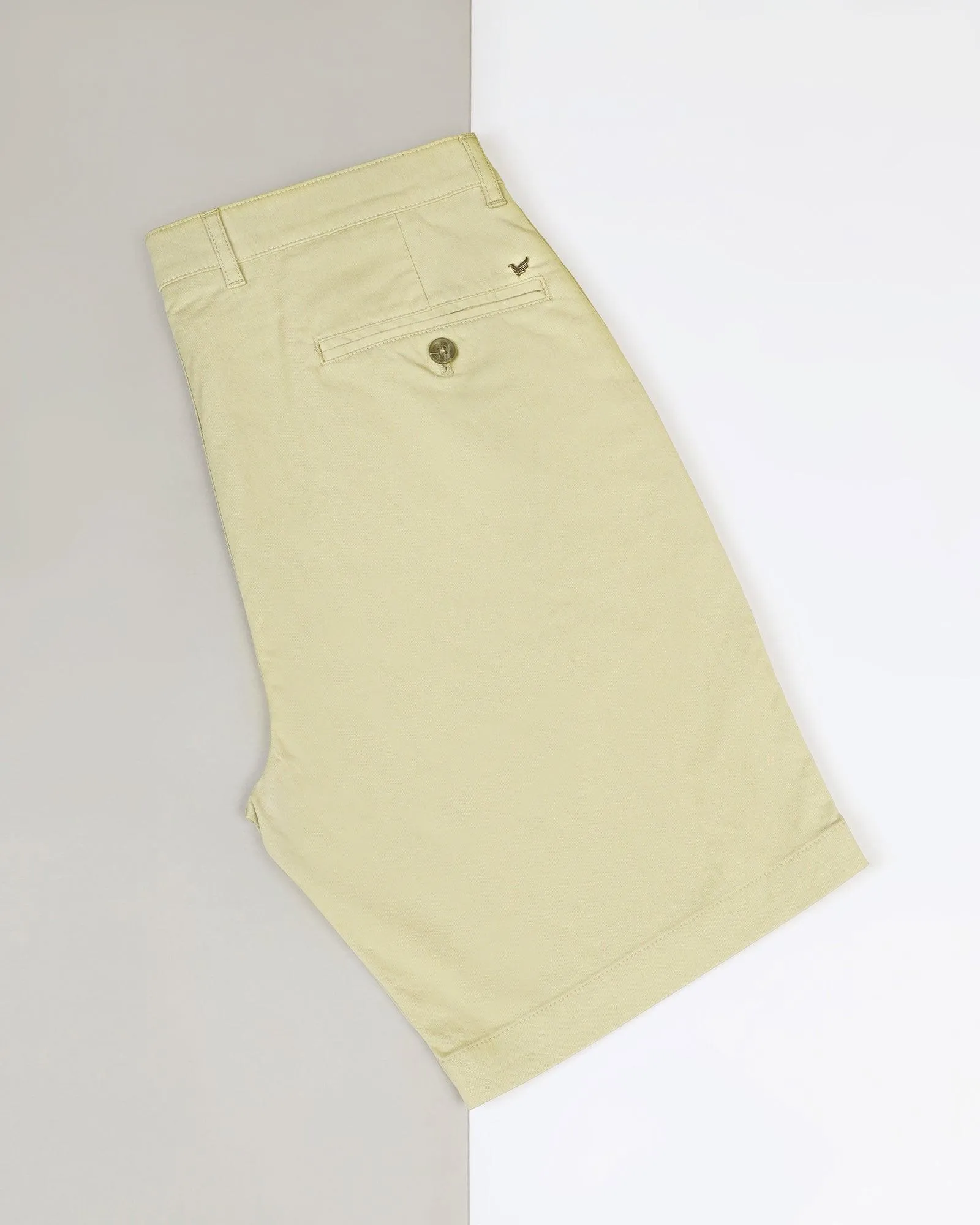 Casual Light Olive Solid Shorts - Frank Sport Mood