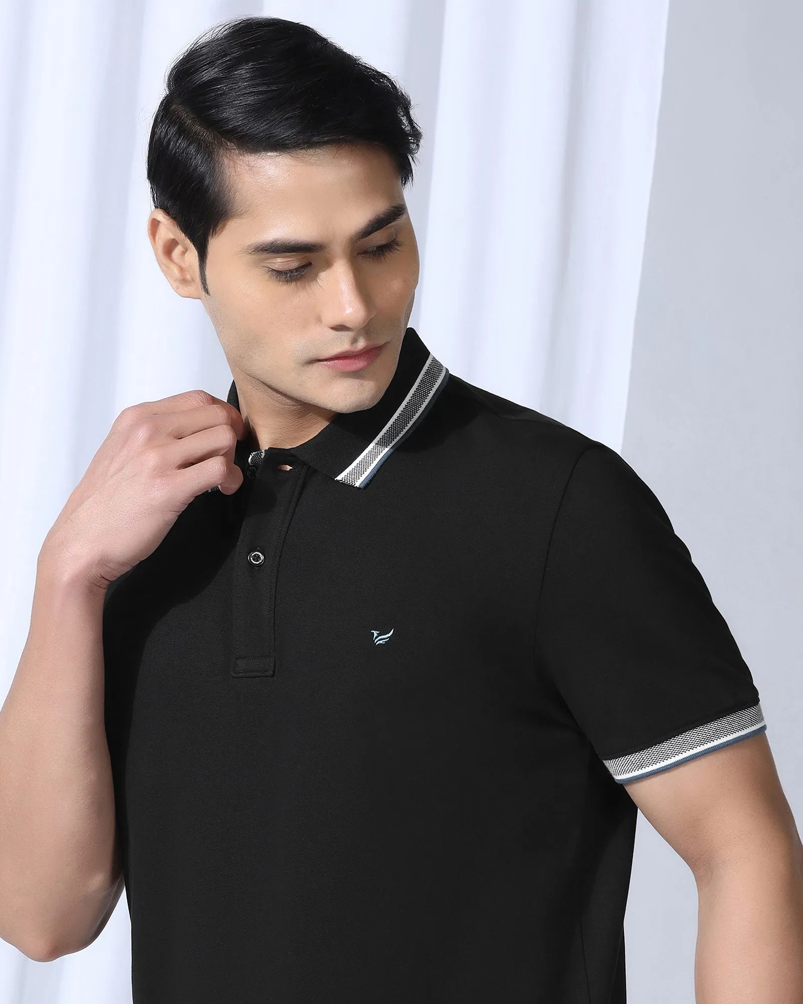 Flexible Fit Polo Black Solid T-Shirt - Taurus