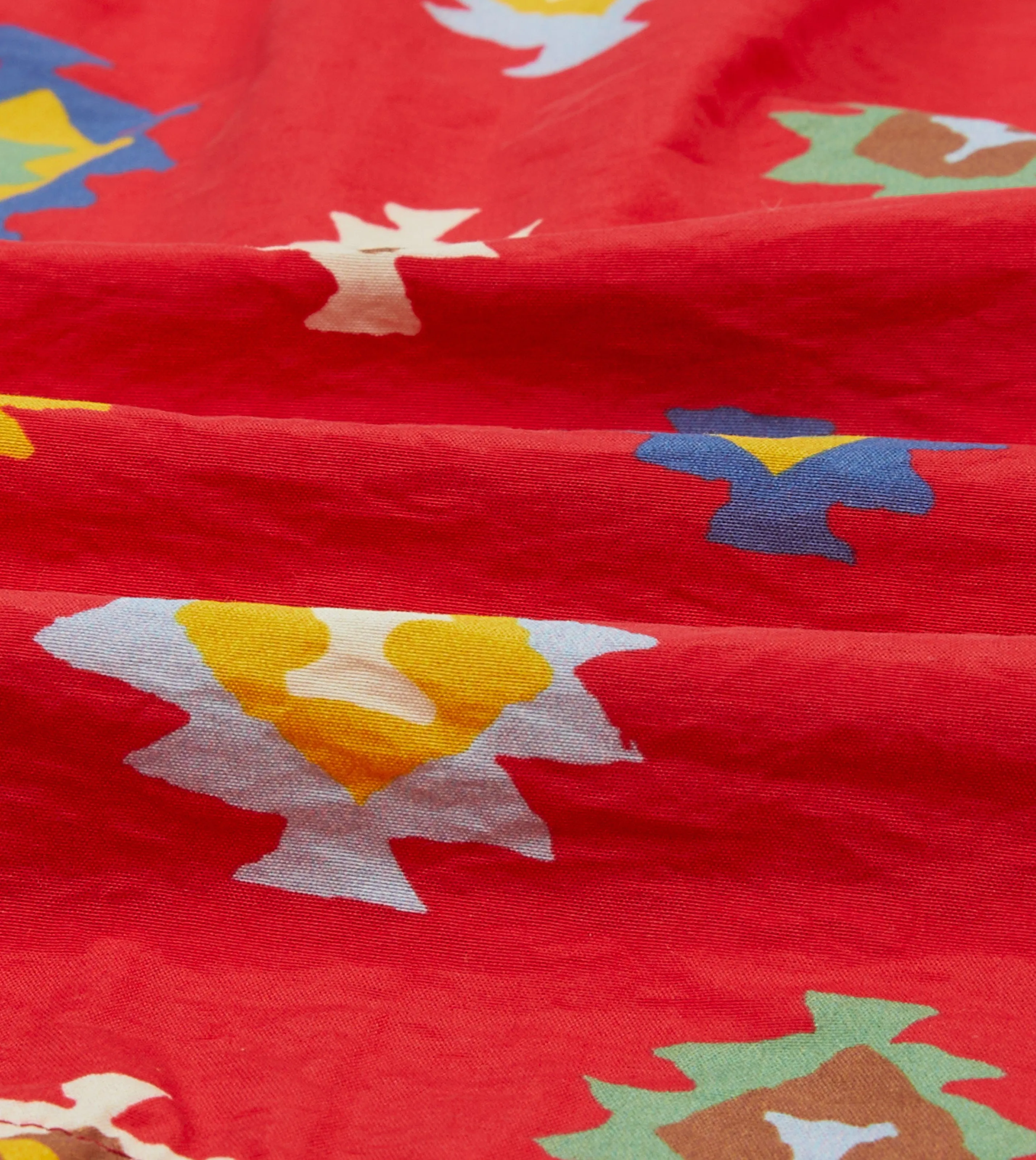 Eco Friendly Fabric Red Kilim Print Nylon Drawstring Swim Shorts