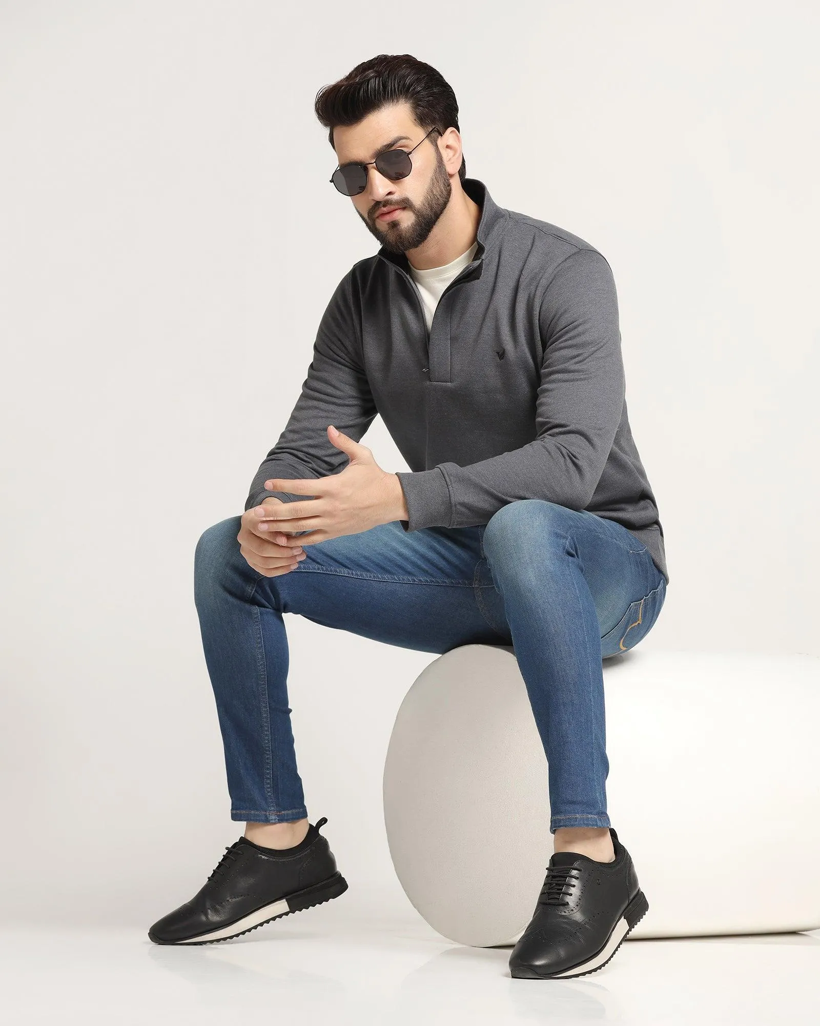 Linen Soul Light Sweatshirt High Neck Grey Melange Solid Sweatshirt - Pipper