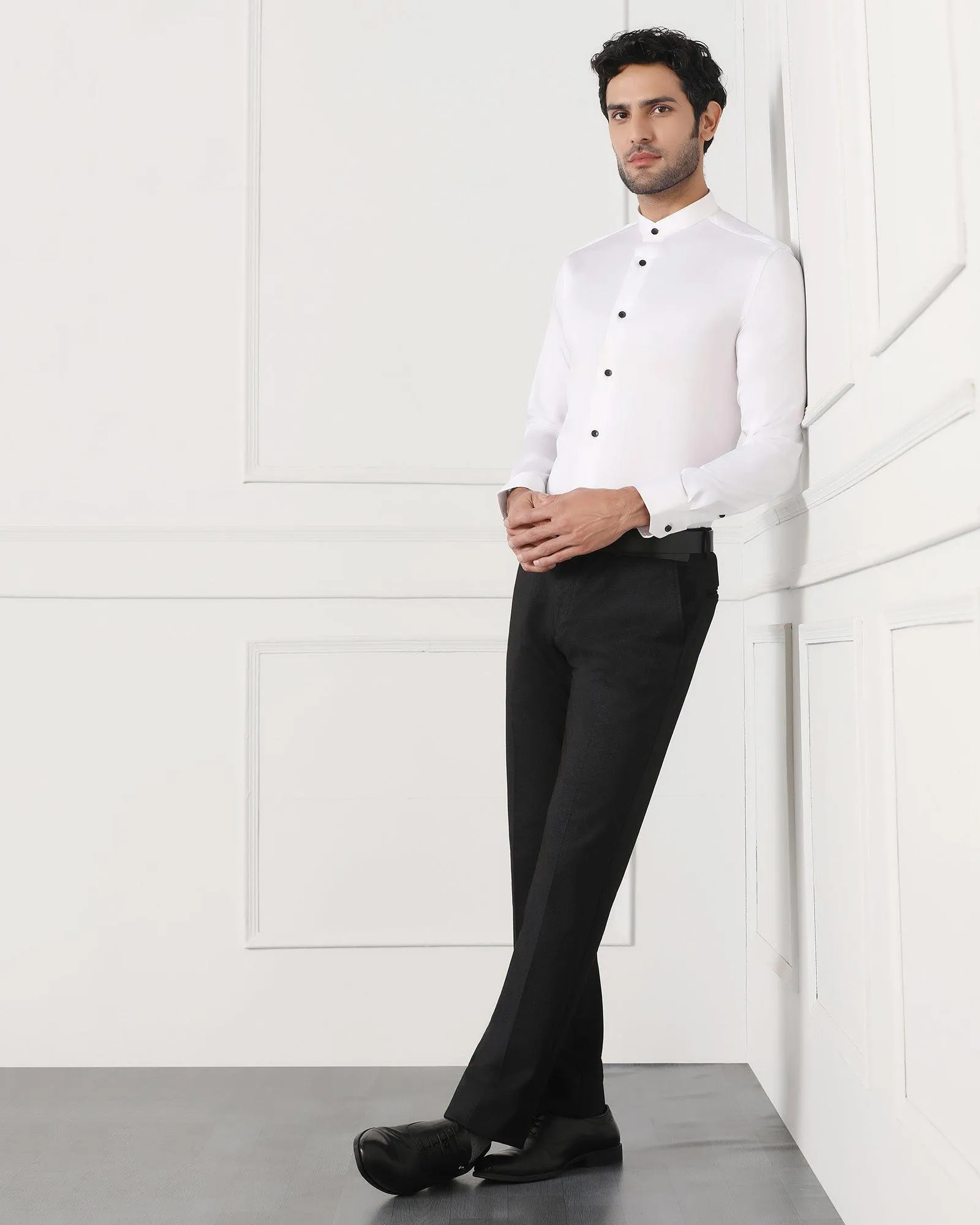 Must Haves Formal White Solid Shirt - Sailor High Neck