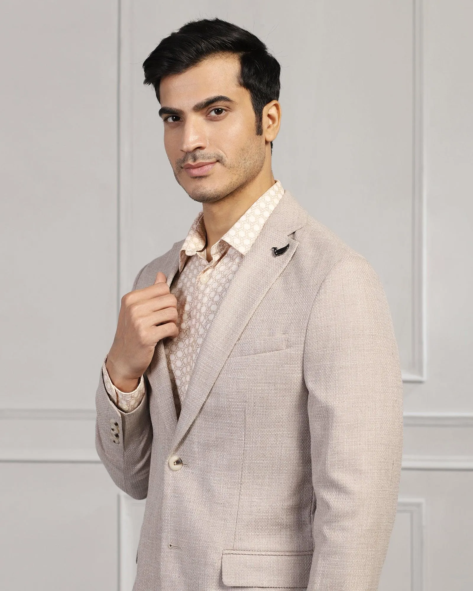 Casual Beige Textured Blazer - Astin TemperatureRegulating Fabric