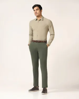 TechPro Slim Fit B-91 Casual Dark Olive Solid Khakis - Ziea Ergonomic Cut