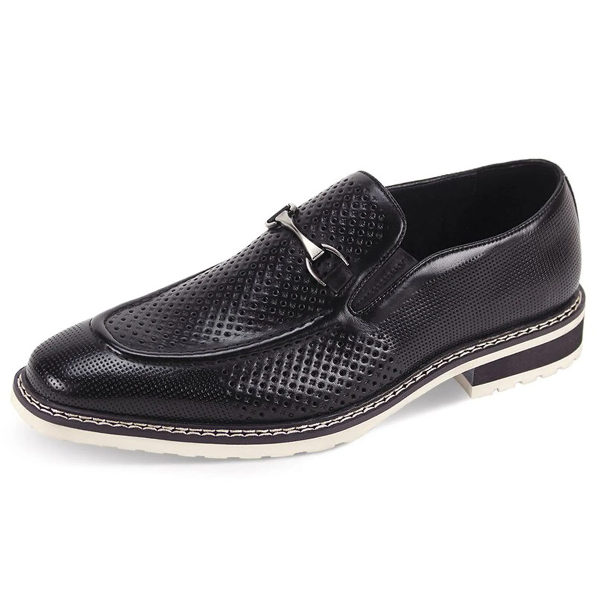 Giovanni Black and White Slip On Step Routine