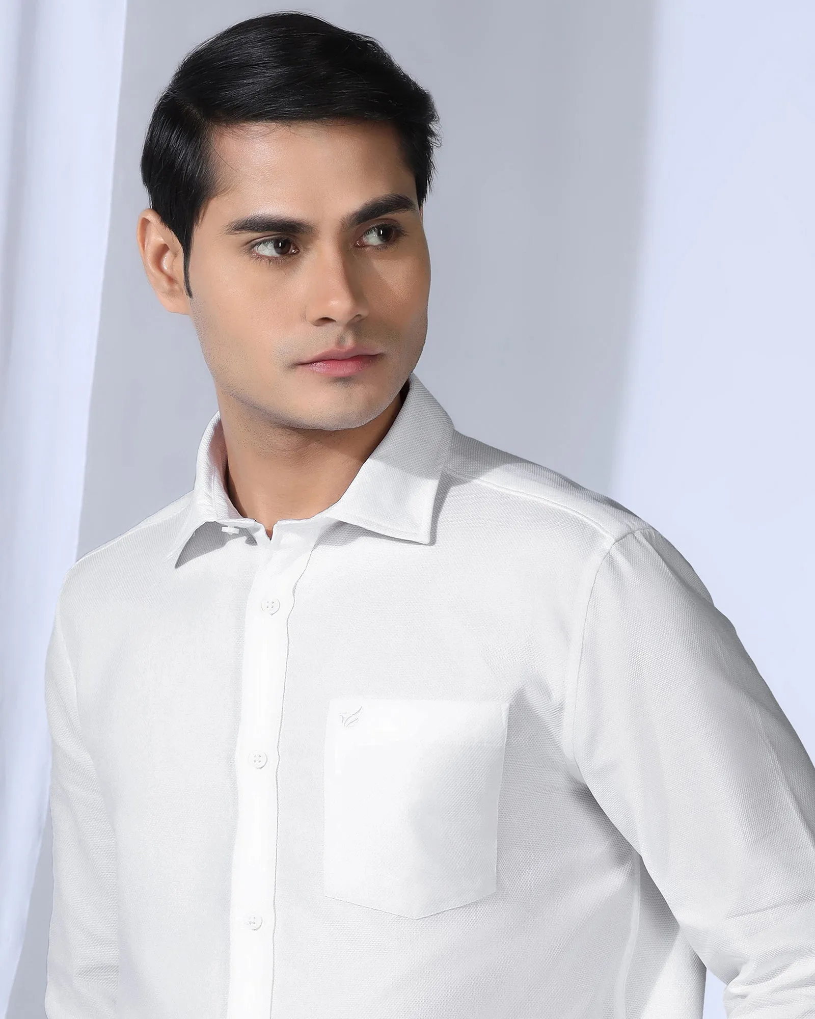 Casual White Textured Shirt - Caty Non Irritating Seams Effortless Style