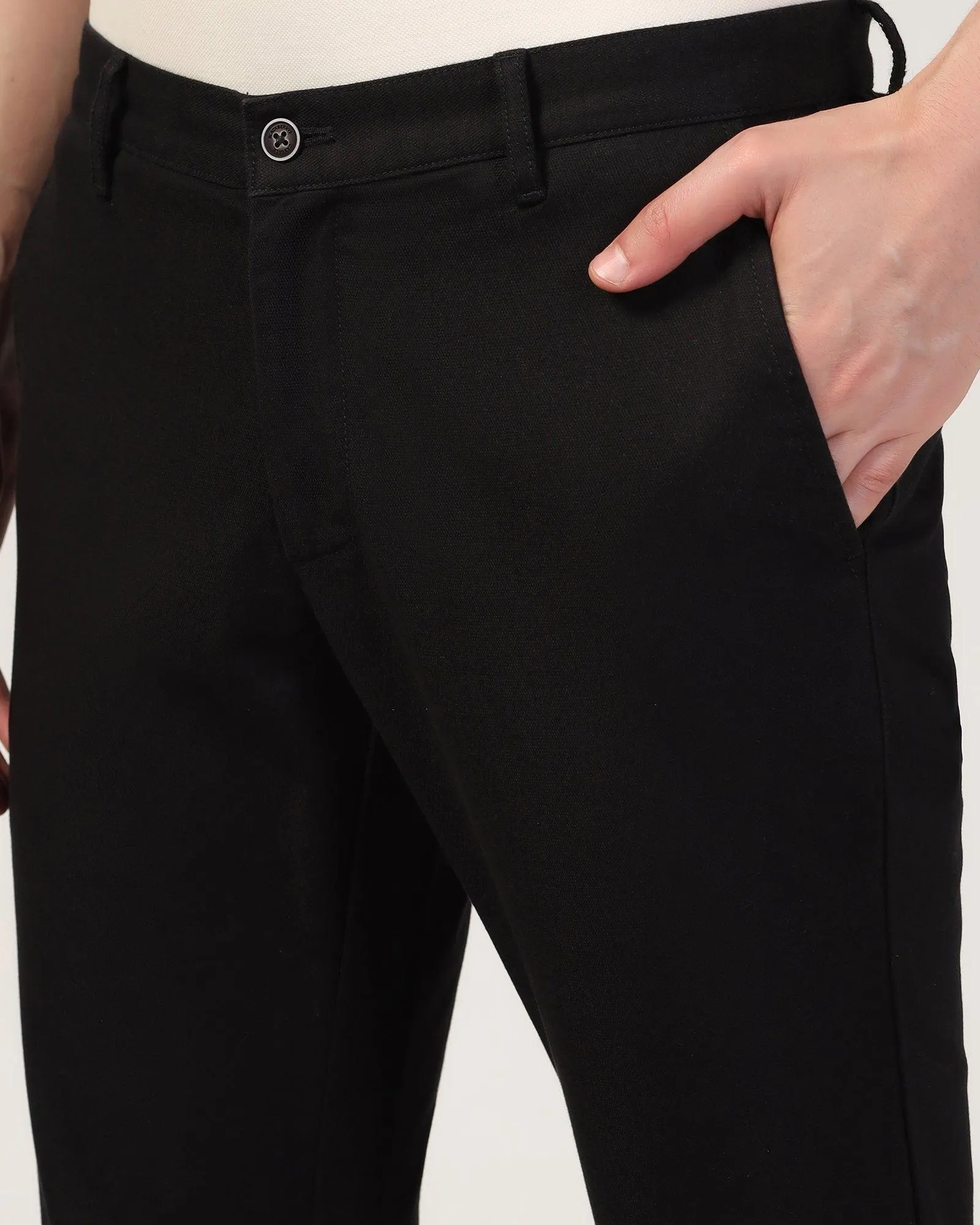 Moisture Lock Technology Slim Fit B-91 Casual Black Solid Khakis - Mint