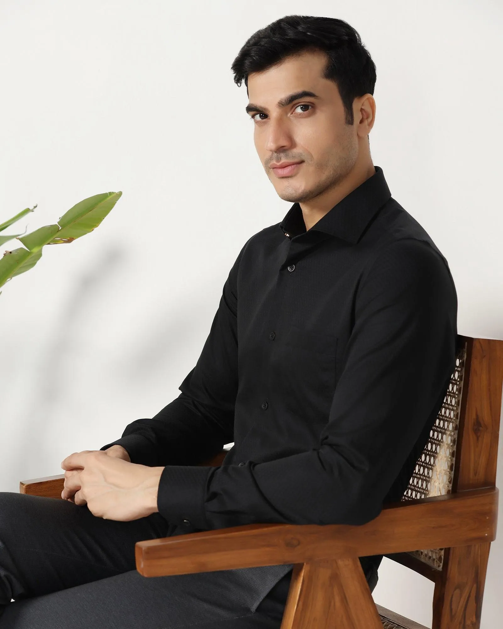 Non Iron Formal Black Textured Shirt - Melon Holiday Special