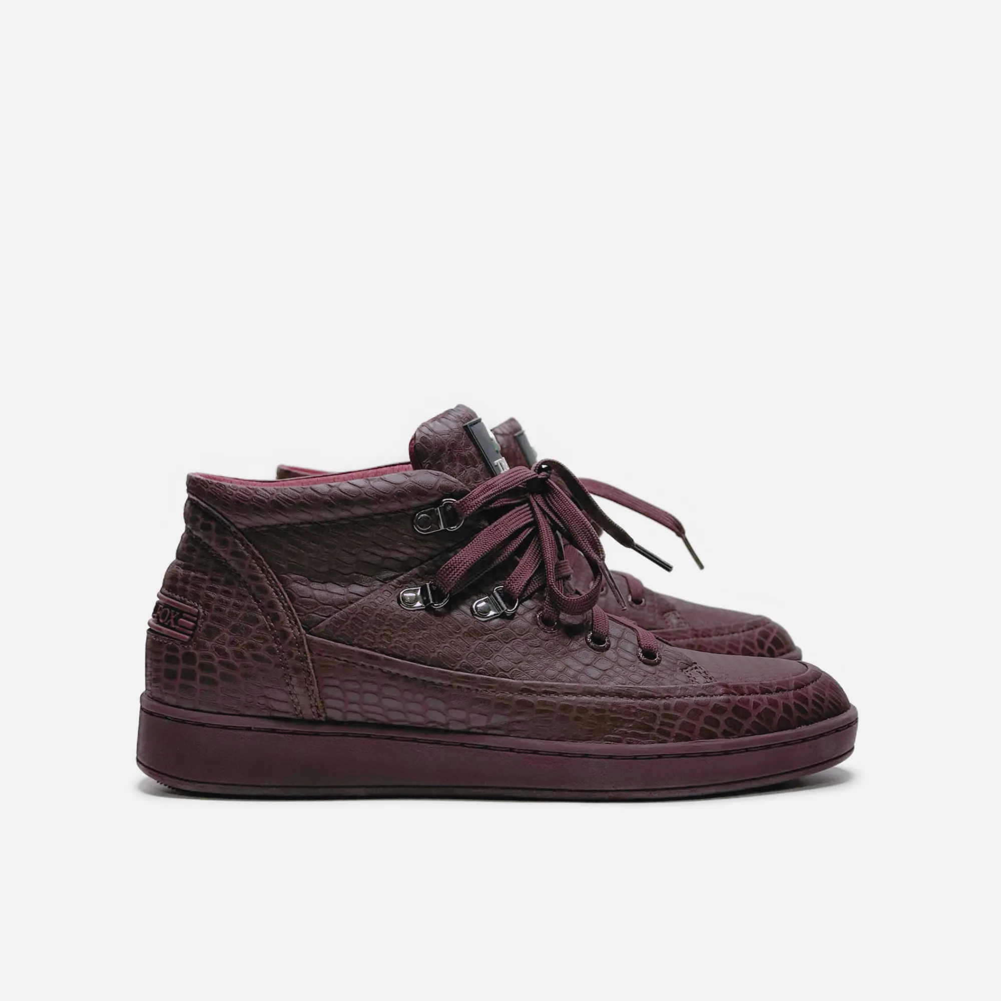 Cancun Mid Top Sneakers Anti   Static Tunnel Walk